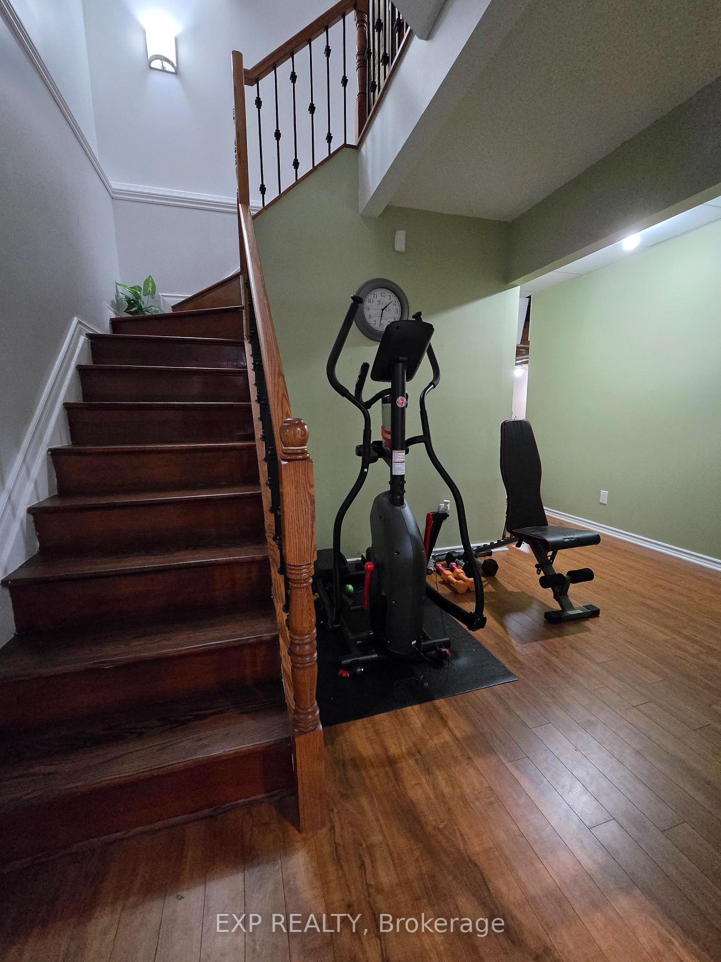 Photo 28 of 700 Carmella Crescent, Ottawa, Avalon East — HOMEH