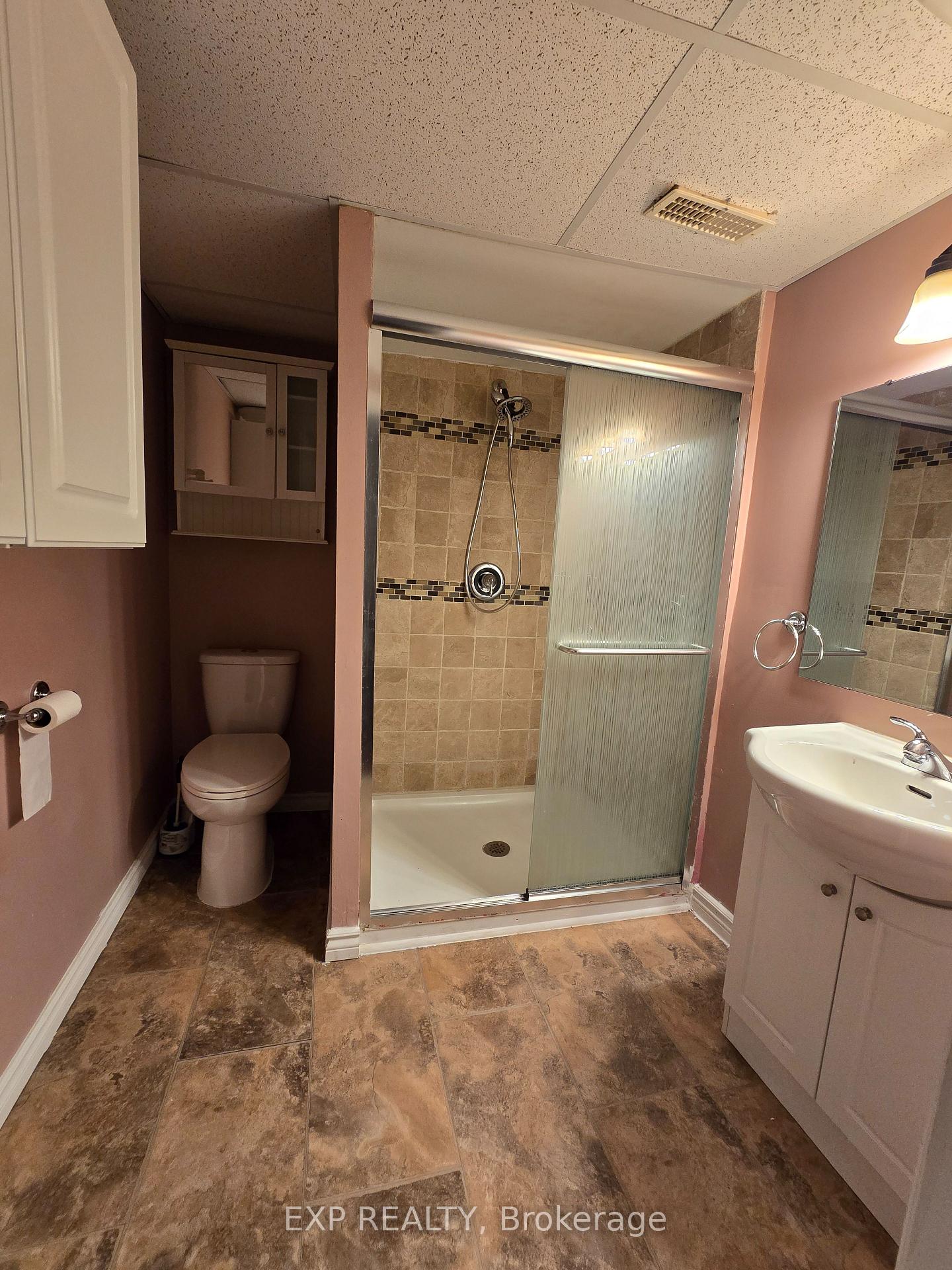 Photo 30 of 700 Carmella Crescent, Ottawa, Avalon East — HOMEH