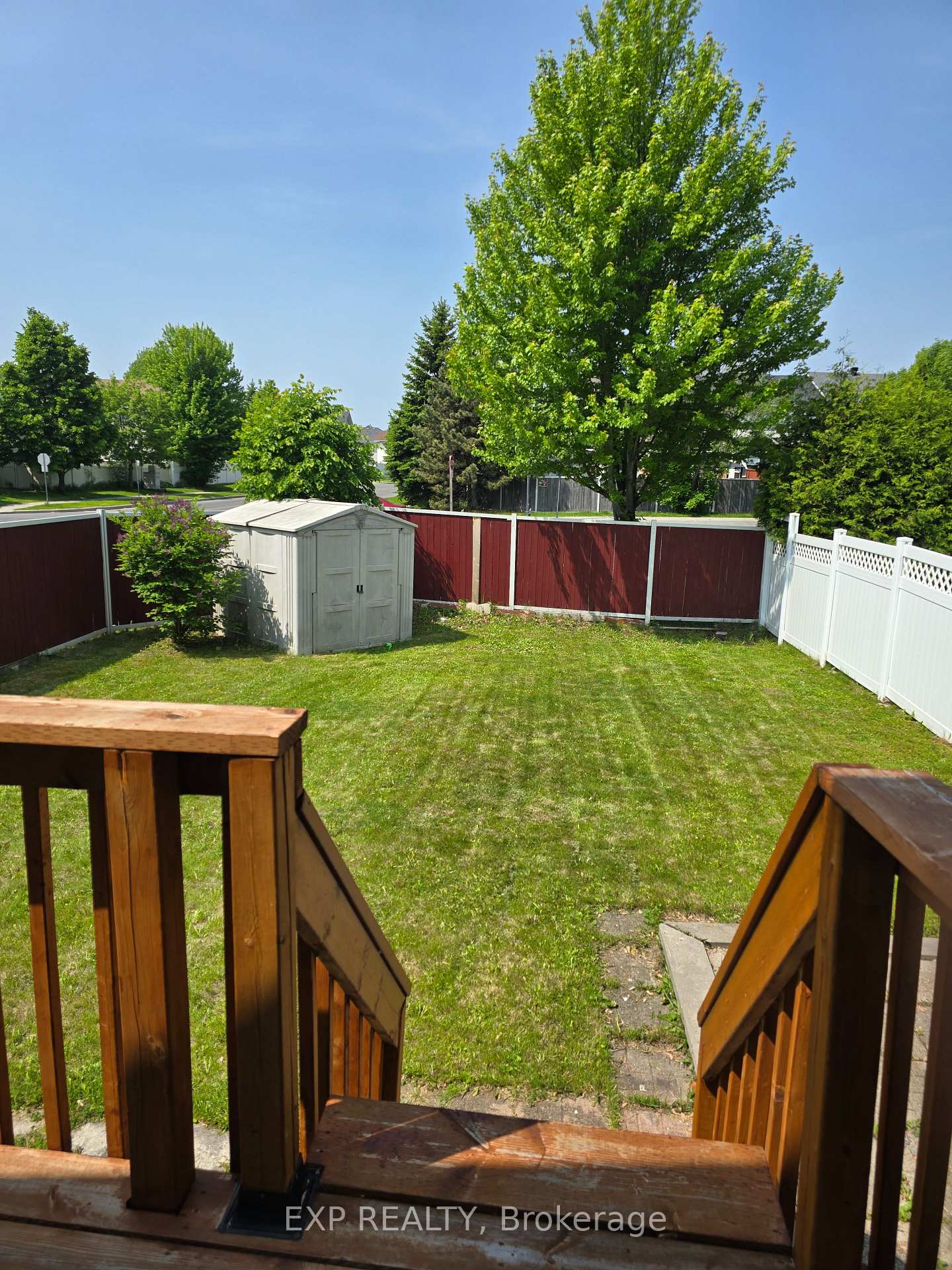 Photo 32 of 700 Carmella Crescent, Ottawa, Avalon East — HOMEH