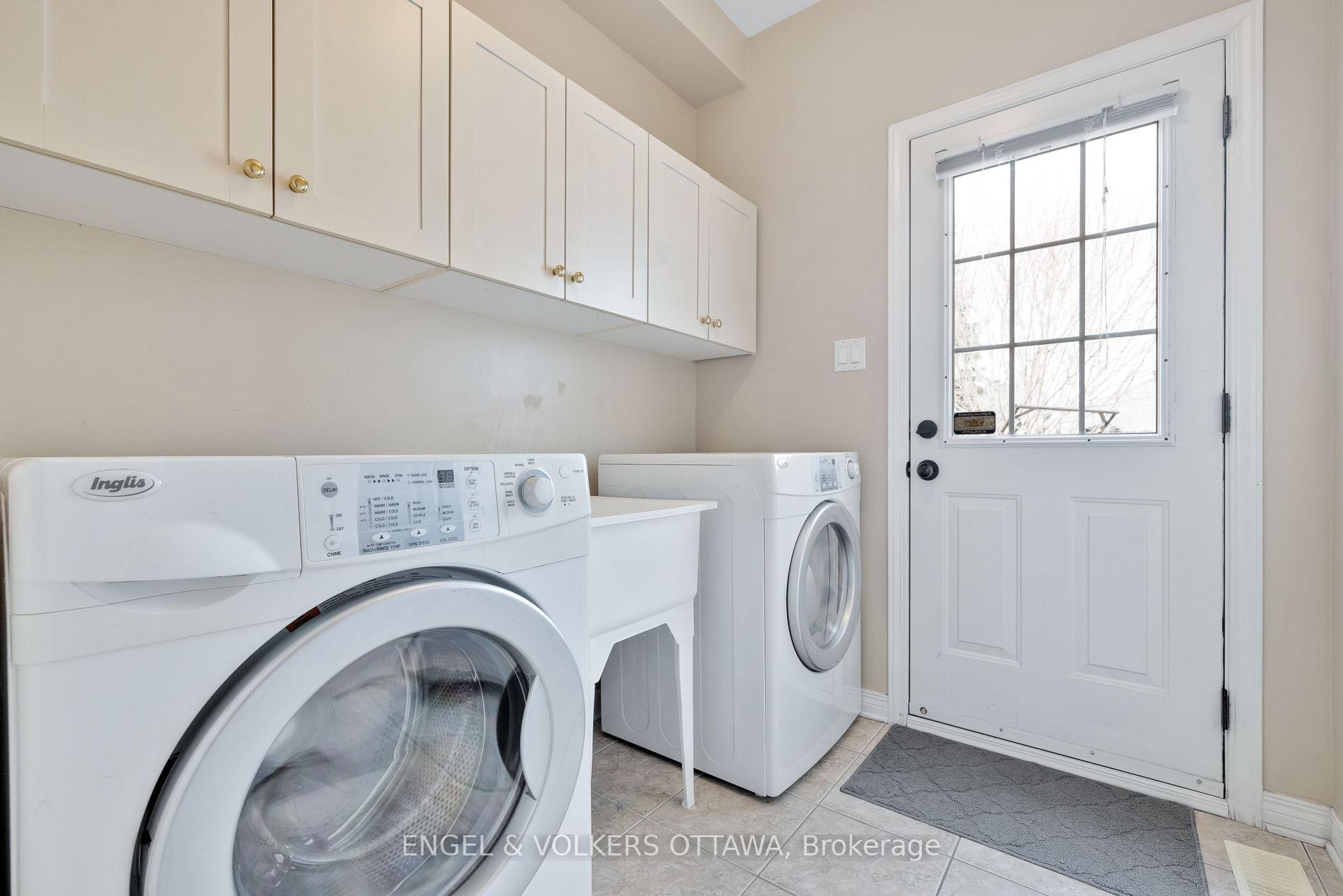 Photo 15 of 823 Scala Avenue, Ottawa, Notting Hill/Summerside — HOMEH