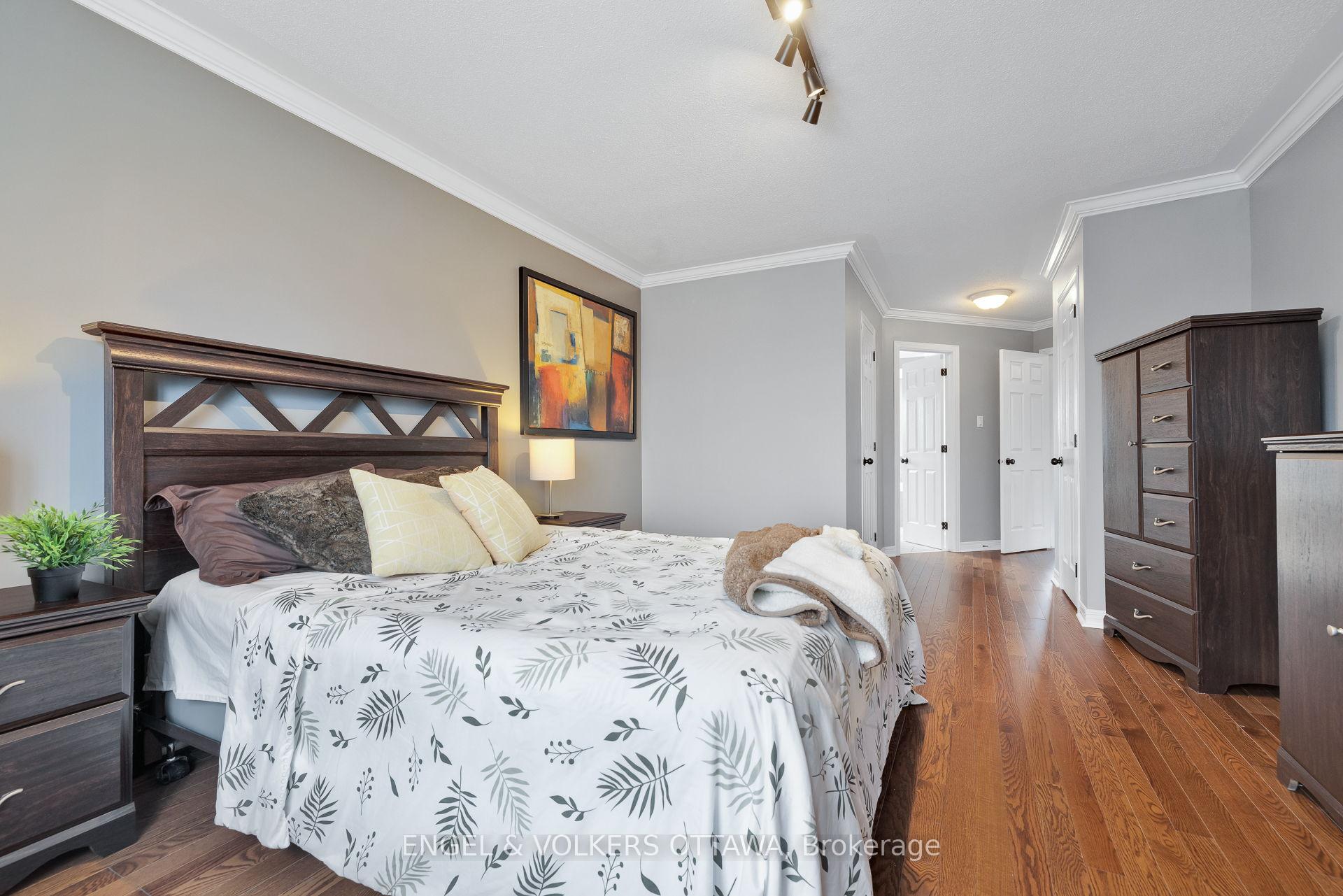 Photo 20 of 823 Scala Avenue, Ottawa, Notting Hill/Summerside — HOMEH