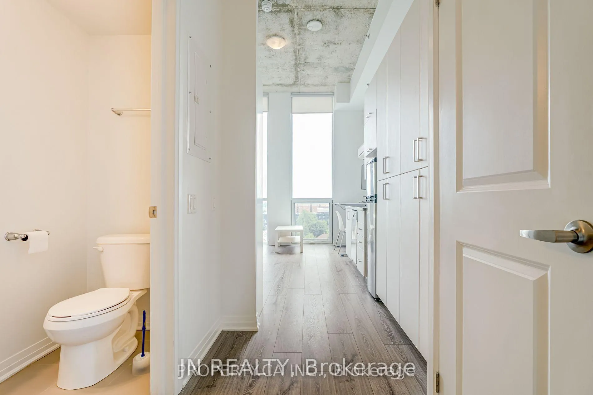 Photo 4 of Unit 642, 1900 Simcoe St Street N, Oshawa, Samac — HOMEH