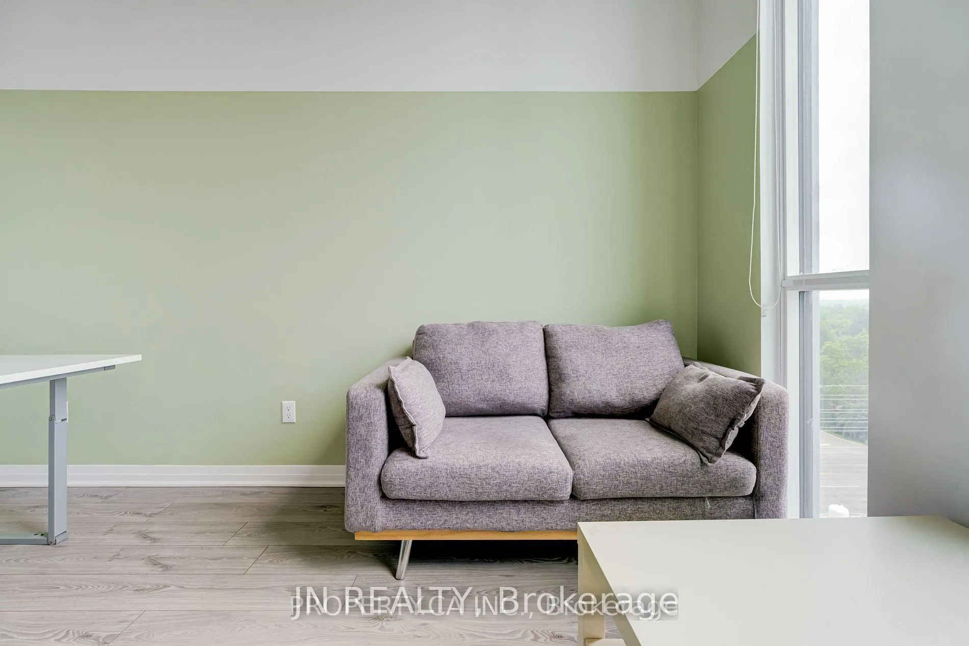 Photo 8 of Unit 642, 1900 Simcoe St Street N, Oshawa, Samac — HOMEH