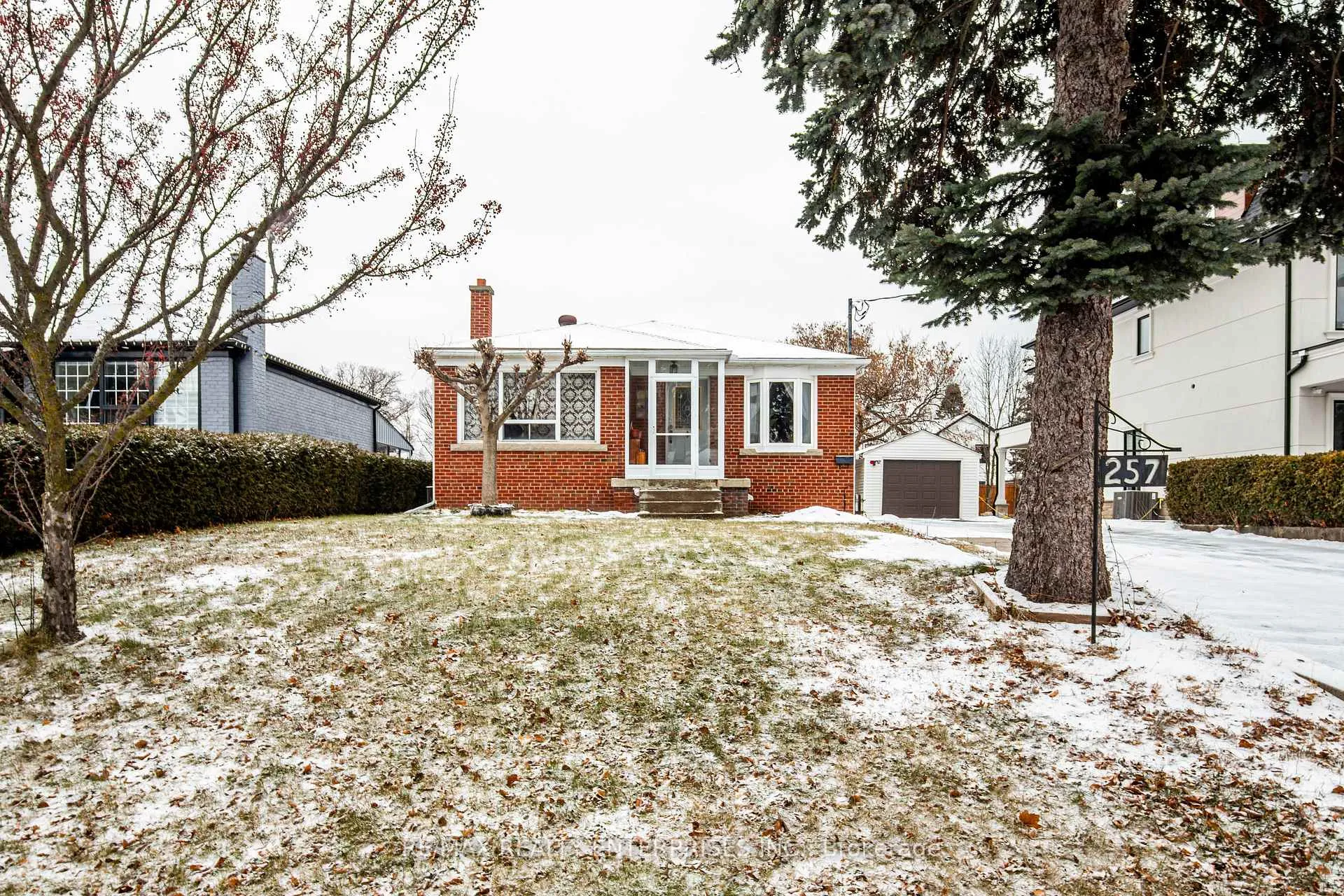 Front of 257 Woodale Avenue