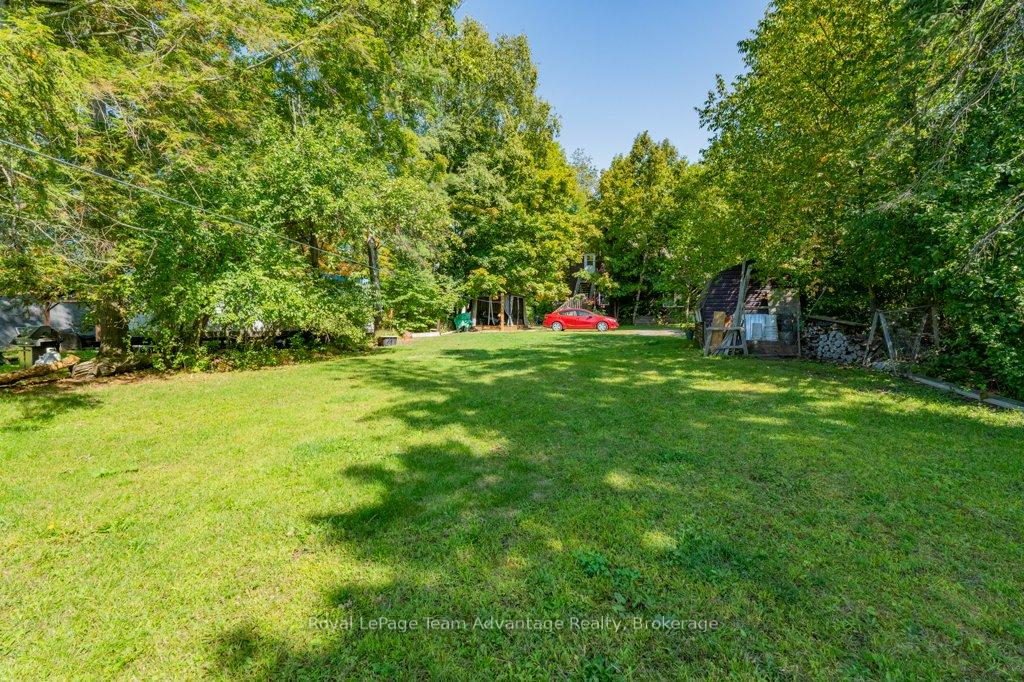Photo 7 of 32 Waubeek Street, Parry Sound — HOMEH