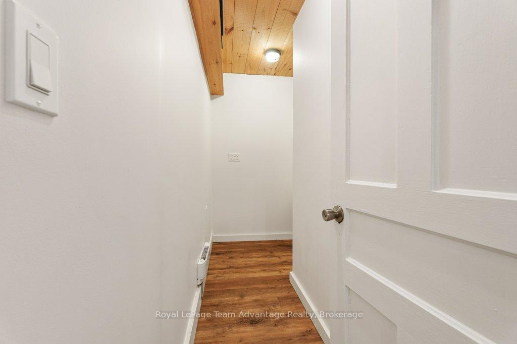 Photo 21 of 32 Waubeek Street, Parry Sound — HOMEH
