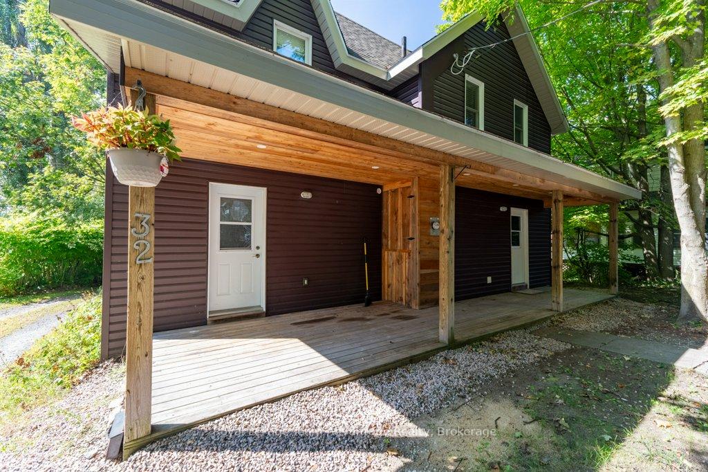 Photo 42 of 32 Waubeek Street, Parry Sound — HOMEH