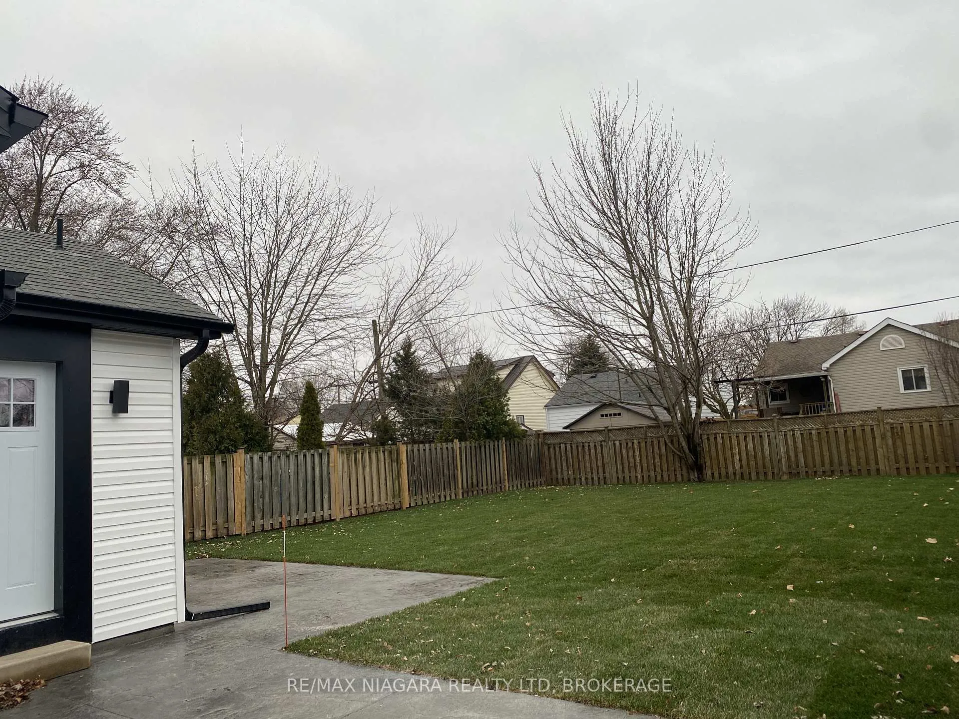 Photo 12 of 6159 Cadham Street, Niagara Falls, Arad/Fallsview — HOMEH