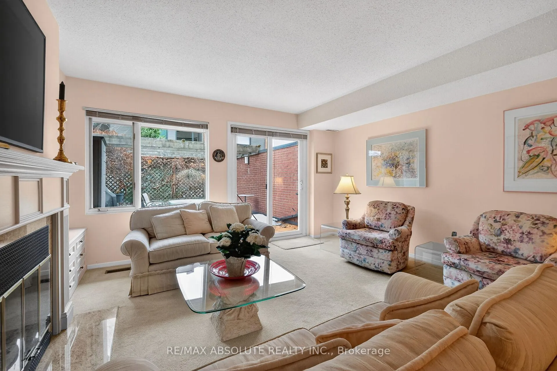 Photo 12 of Unit 2, 125 Springfield Road, Ottawa, Lindenlea — HOMEH