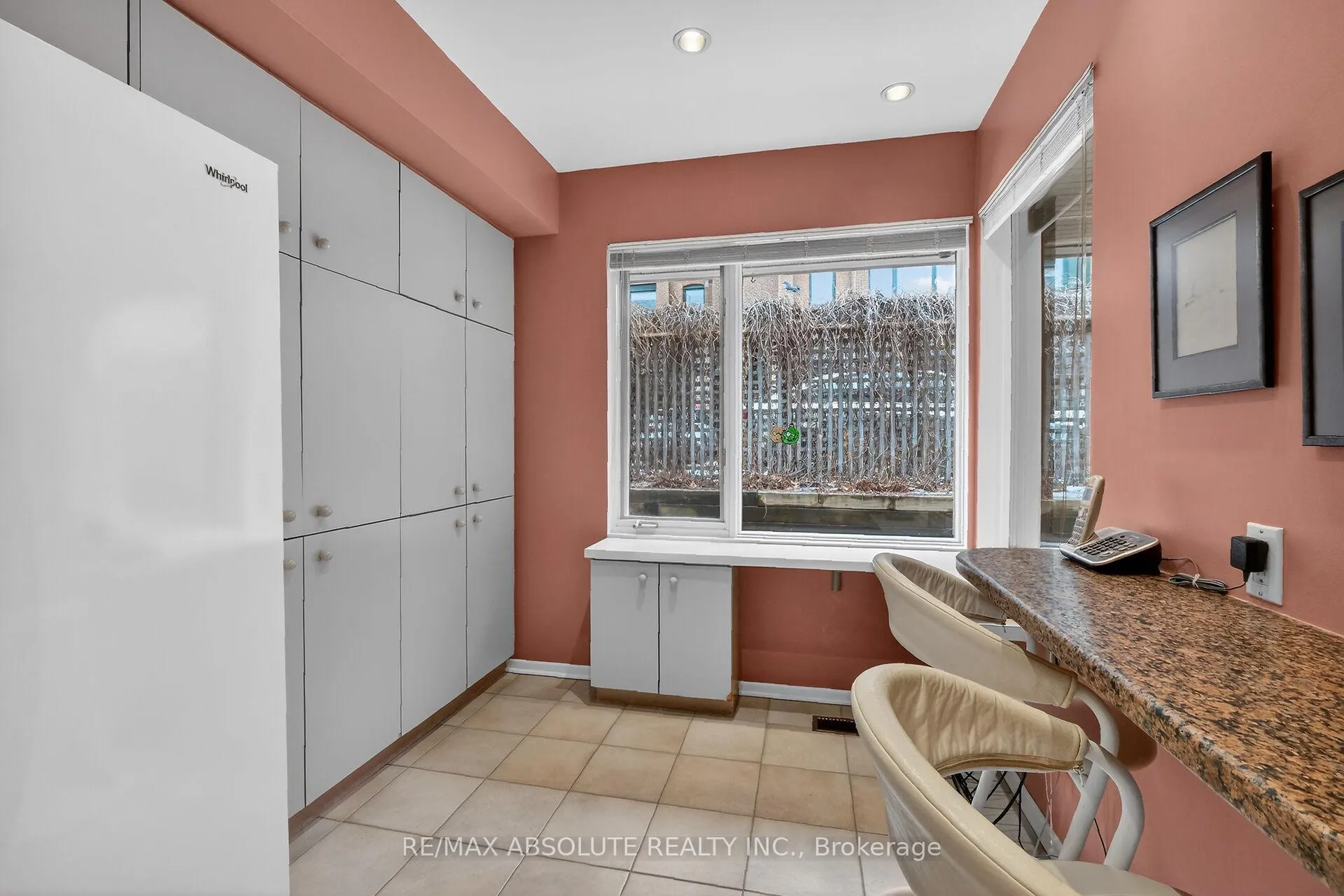 Photo 18 of Unit 2, 125 Springfield Road, Ottawa, Lindenlea — HOMEH