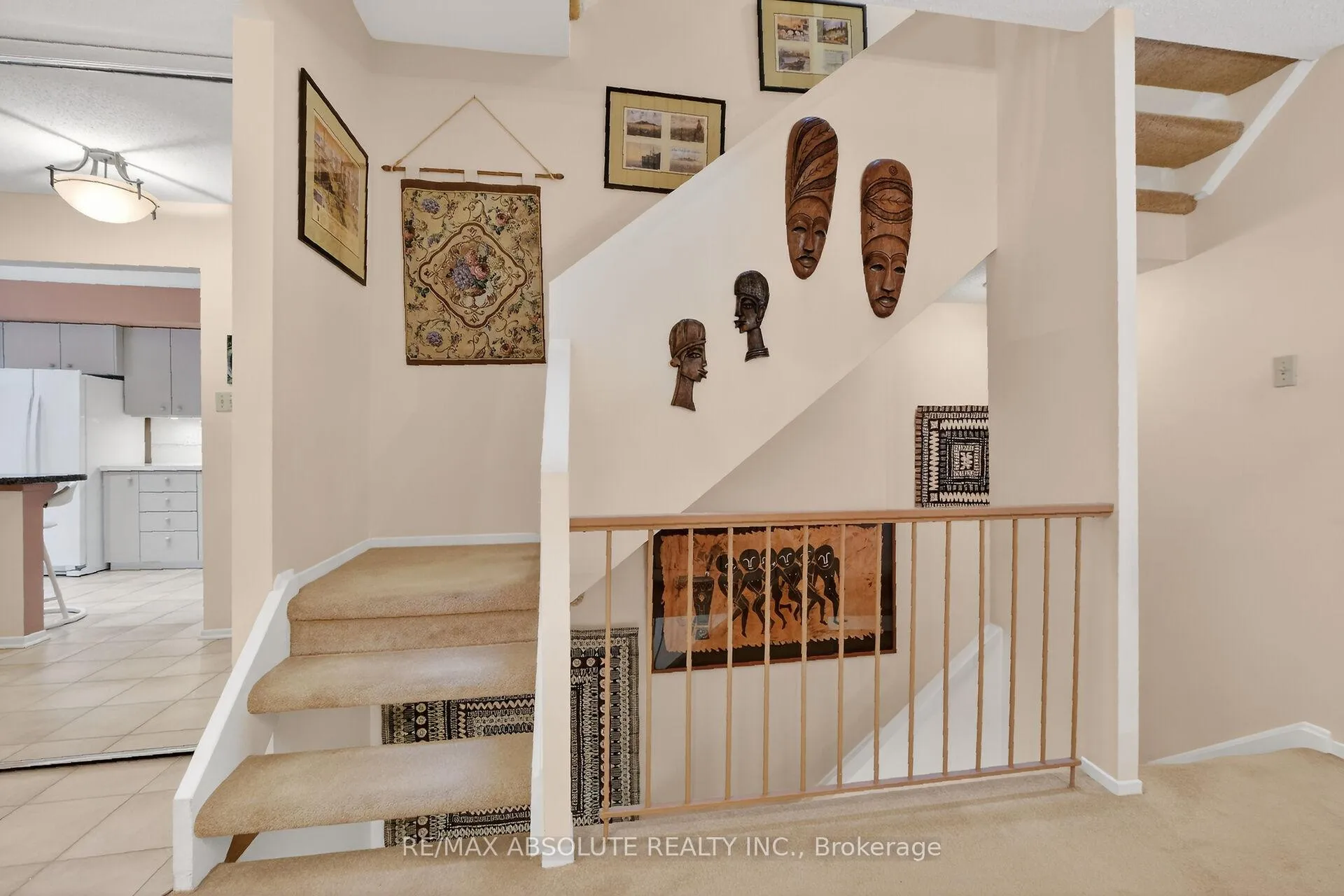 Photo 23 of Unit 2, 125 Springfield Road, Ottawa, Lindenlea — HOMEH