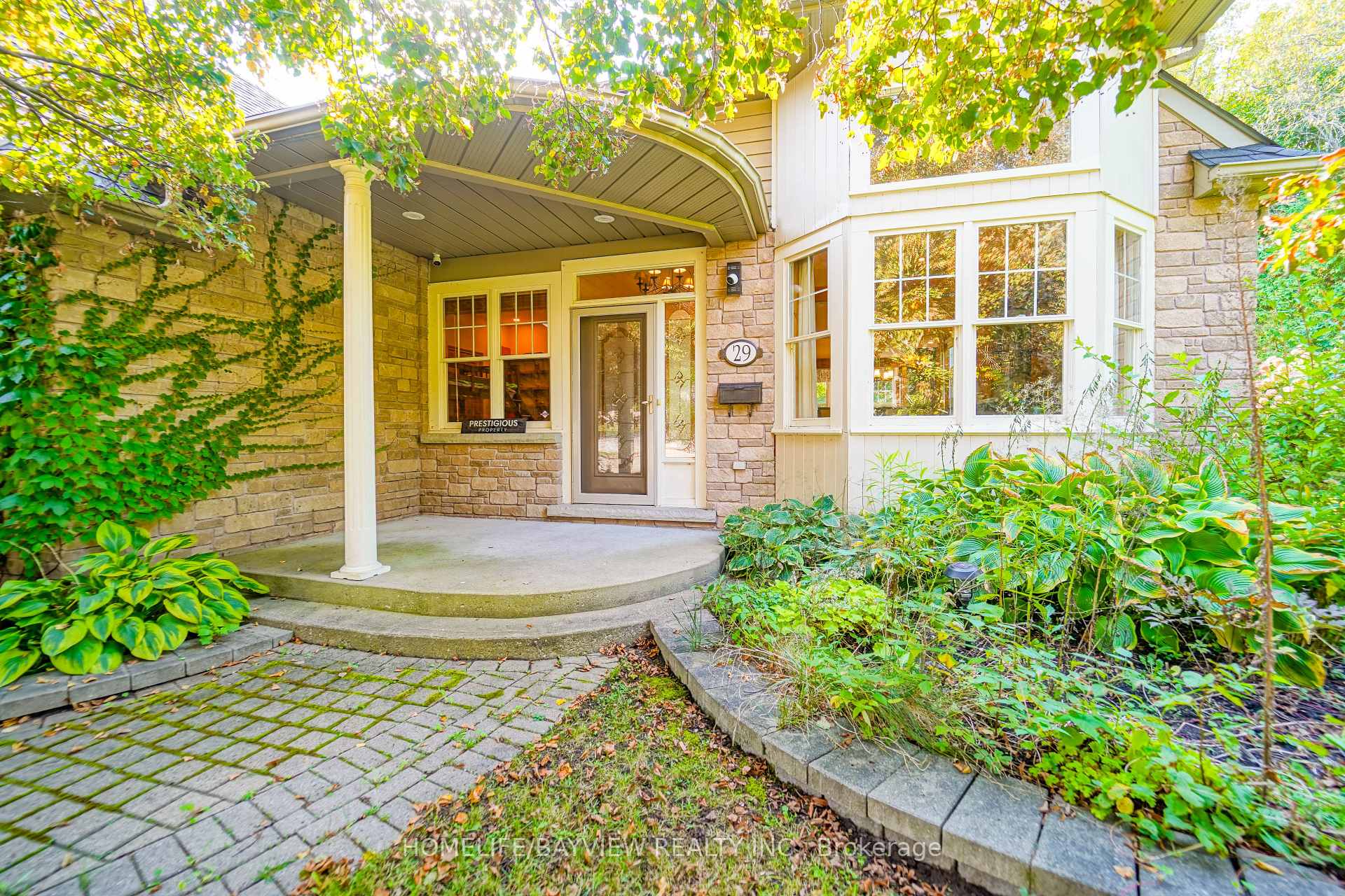 Photo 3 of 29 Alpine Way, Oro-Medonte, Horseshoe Valley — HOMEH