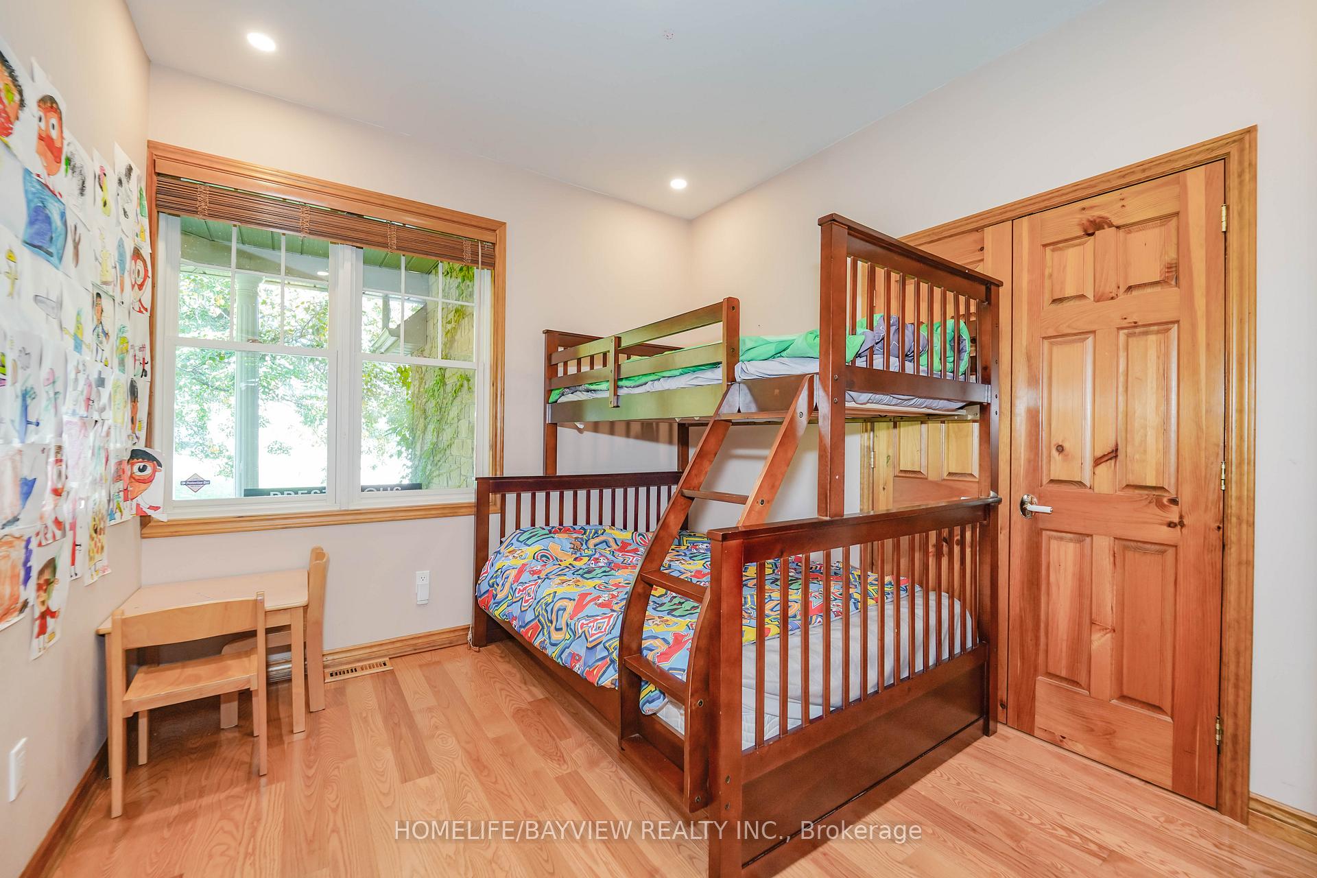 Photo 16 of 29 Alpine Way, Oro-Medonte, Horseshoe Valley — HOMEH