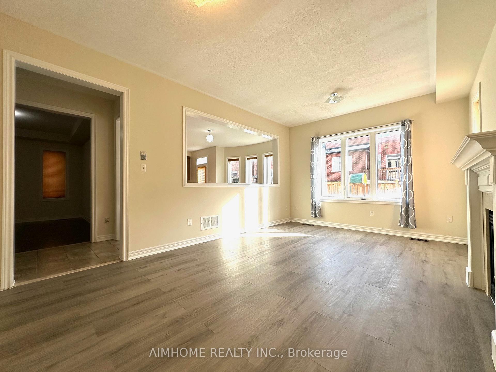 Photo 8 of 1171 Mctavish Drive, Newmarket, Stonehaven-Wyndham — HOMEH