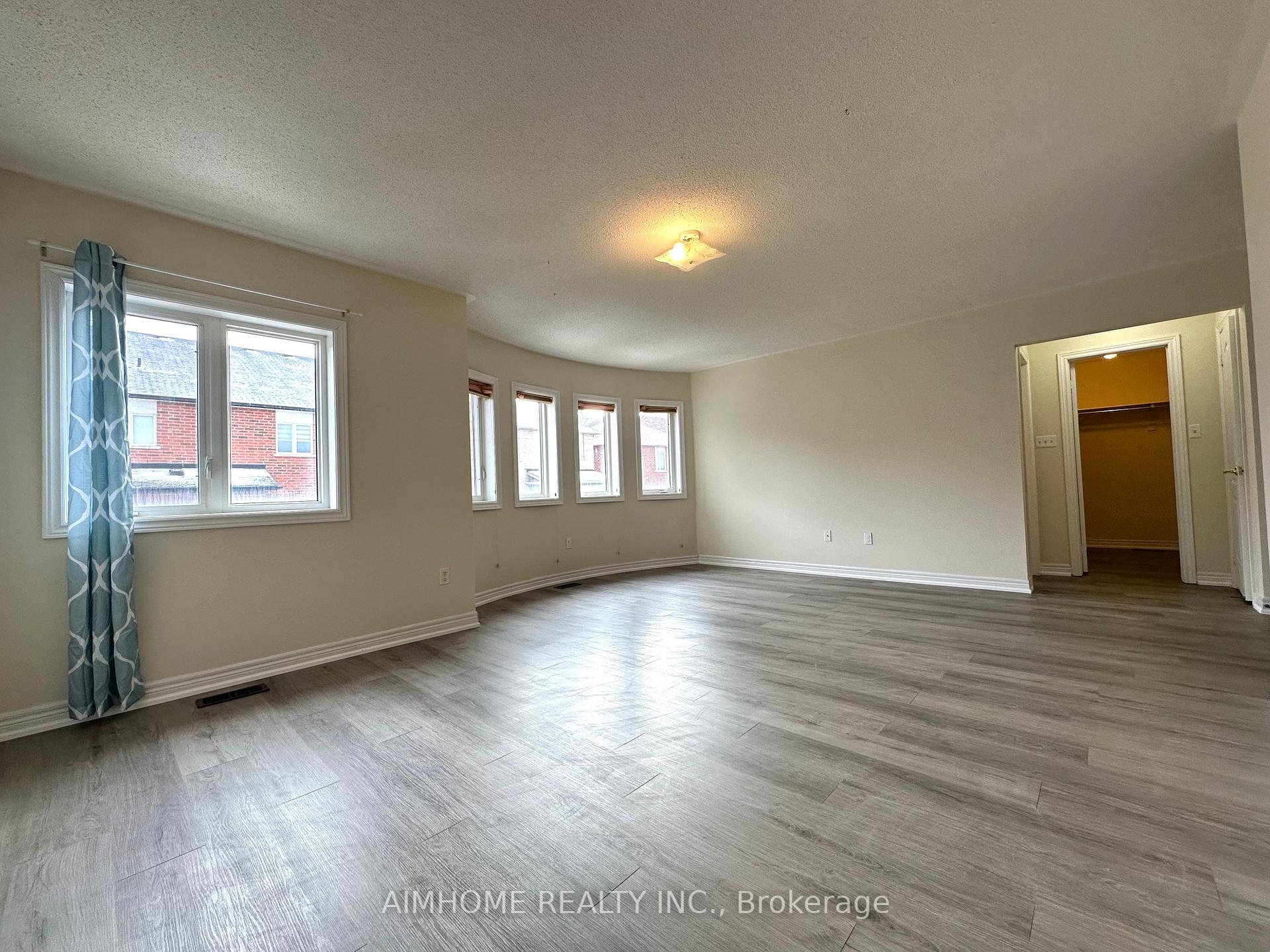 Photo 19 of 1171 Mctavish Drive, Newmarket, Stonehaven-Wyndham — HOMEH