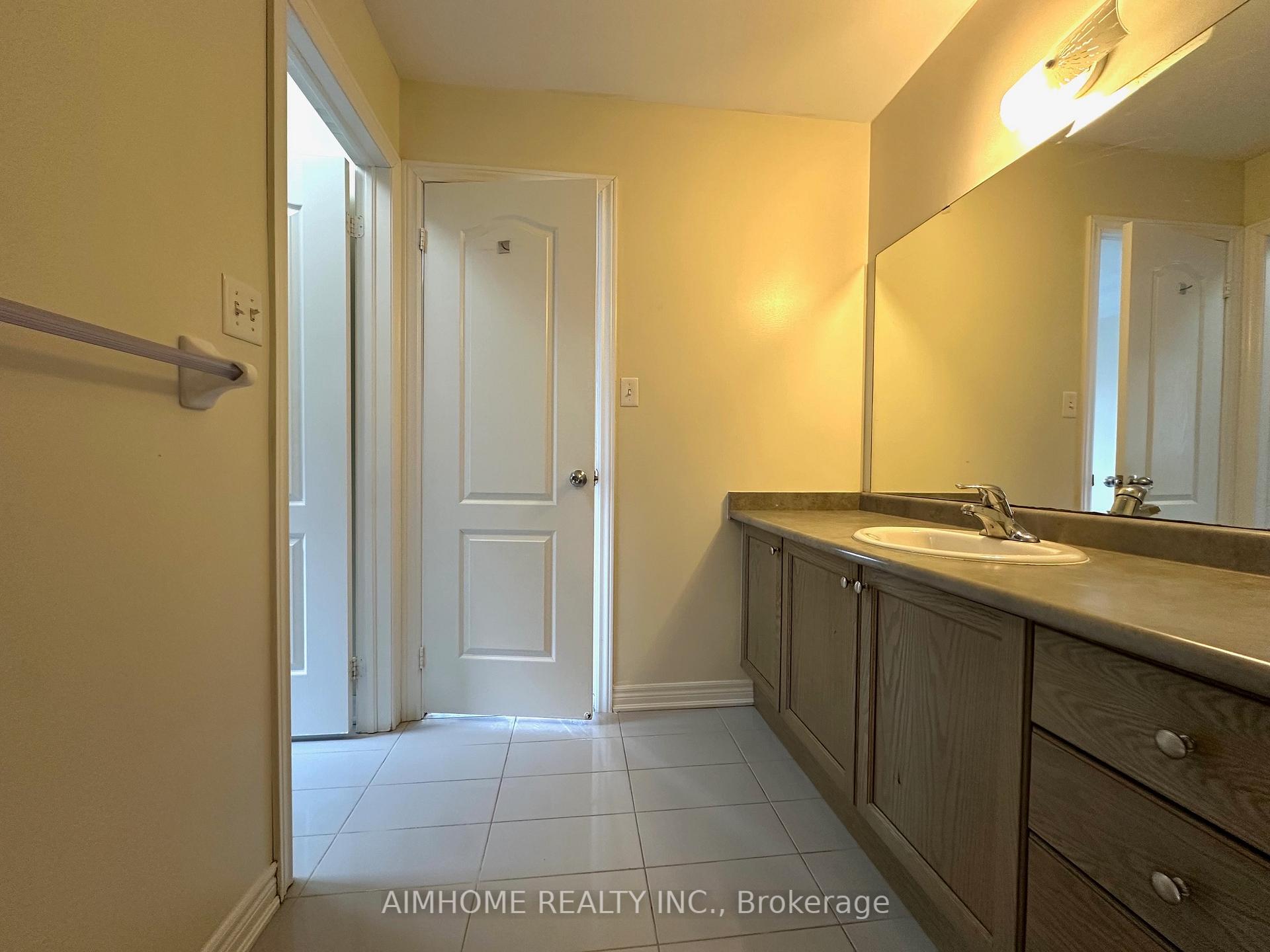 Photo 24 of 1171 Mctavish Drive, Newmarket, Stonehaven-Wyndham — HOMEH