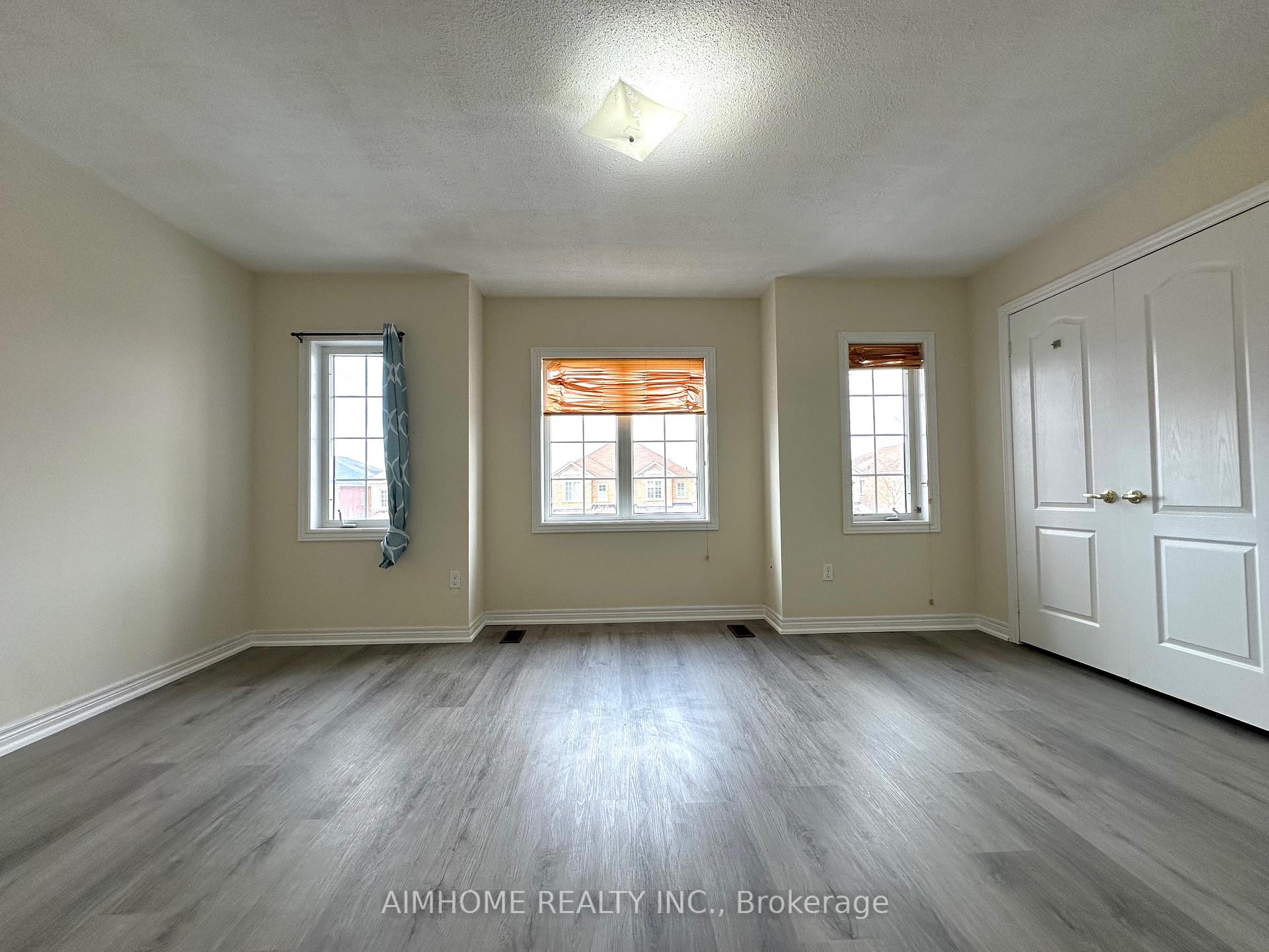 Photo 26 of 1171 Mctavish Drive, Newmarket, Stonehaven-Wyndham — HOMEH