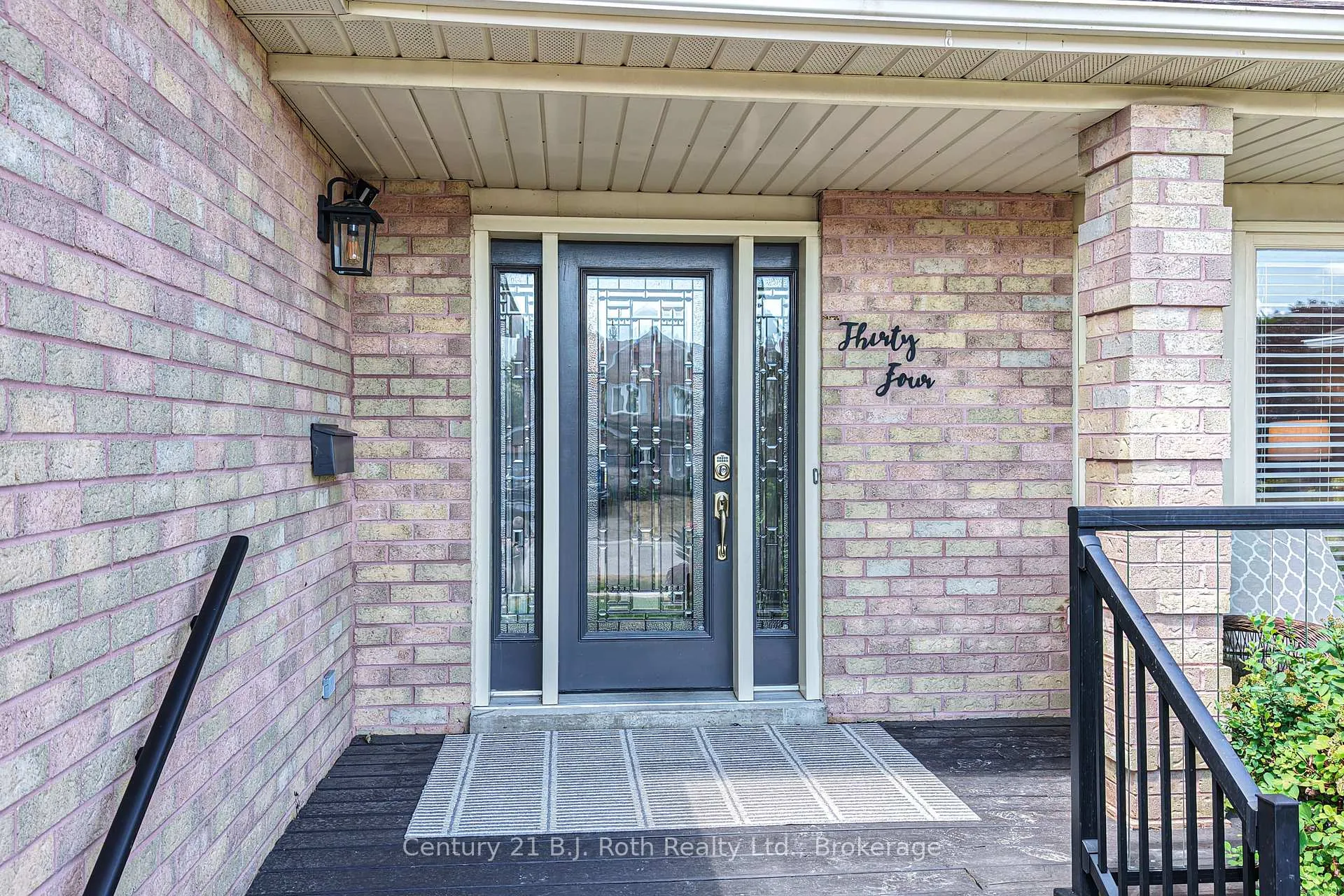 Photo 11 of 34 Brandon Crescent, Orillia — HOMEH