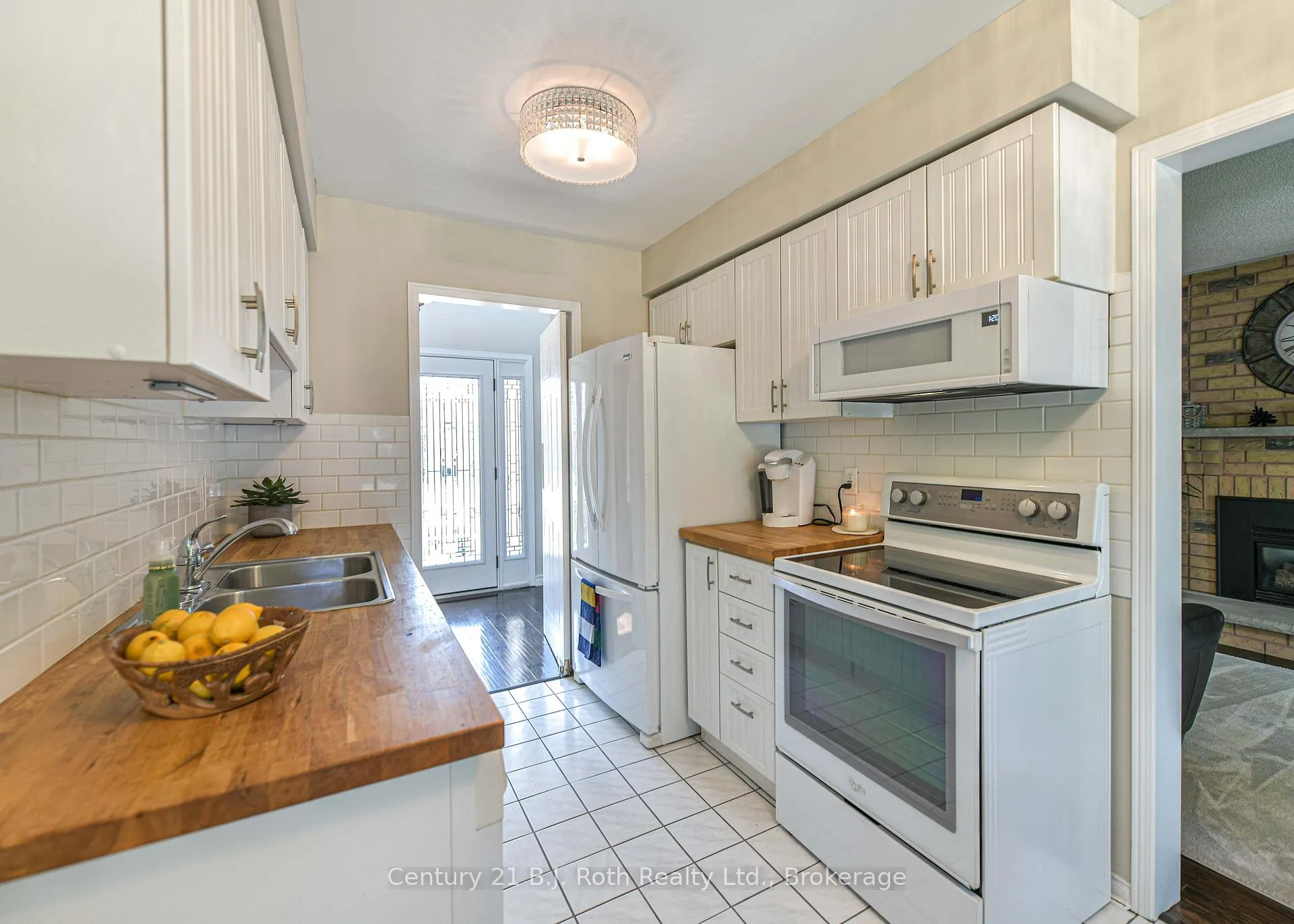Photo 19 of 34 Brandon Crescent, Orillia — HOMEH