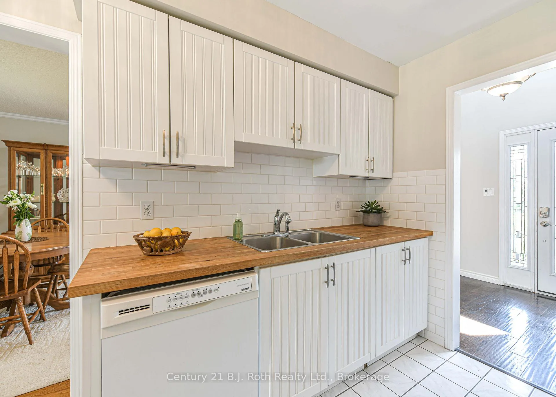 Photo 21 of 34 Brandon Crescent, Orillia — HOMEH