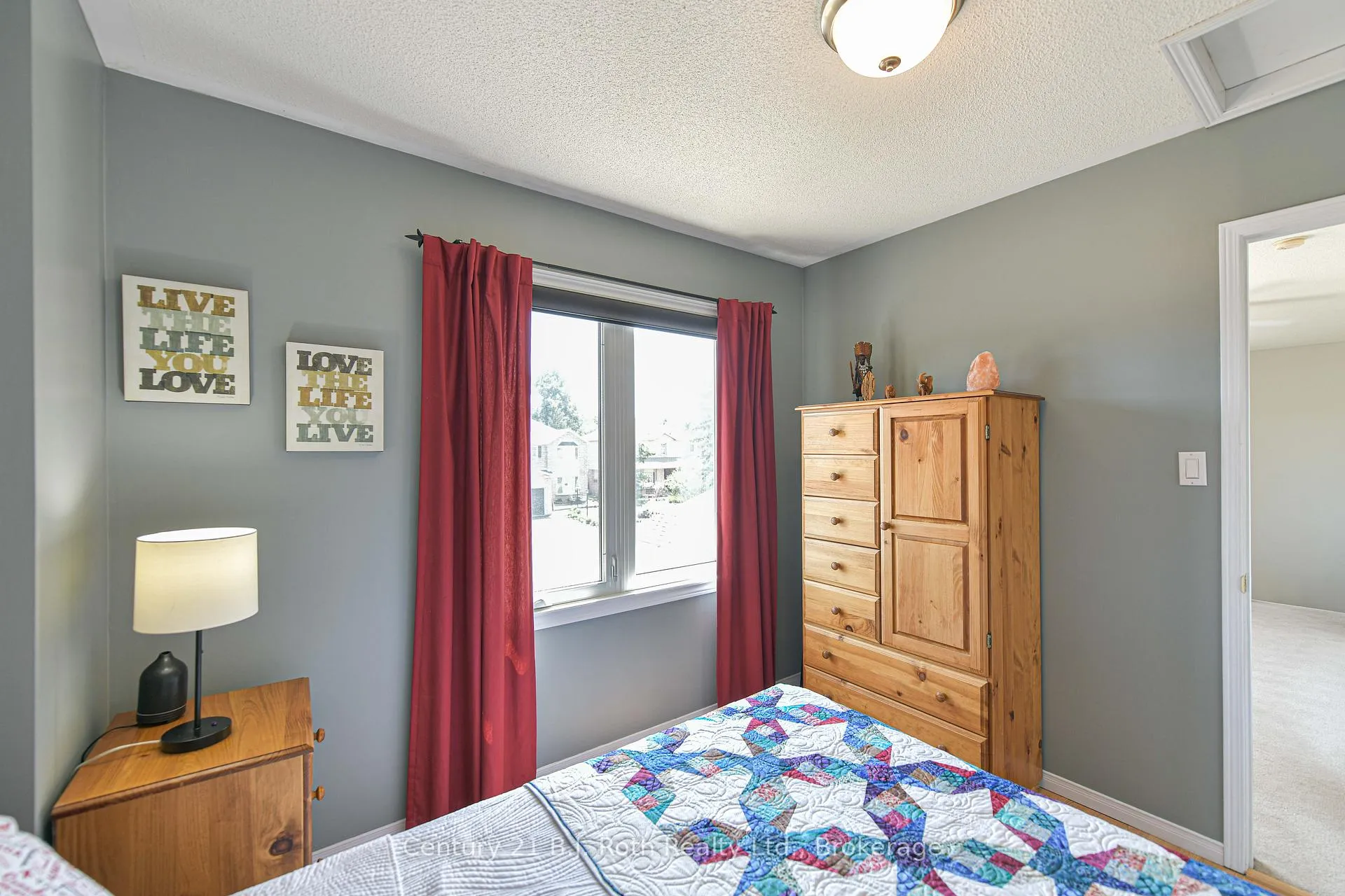 Photo 35 of 34 Brandon Crescent, Orillia — HOMEH