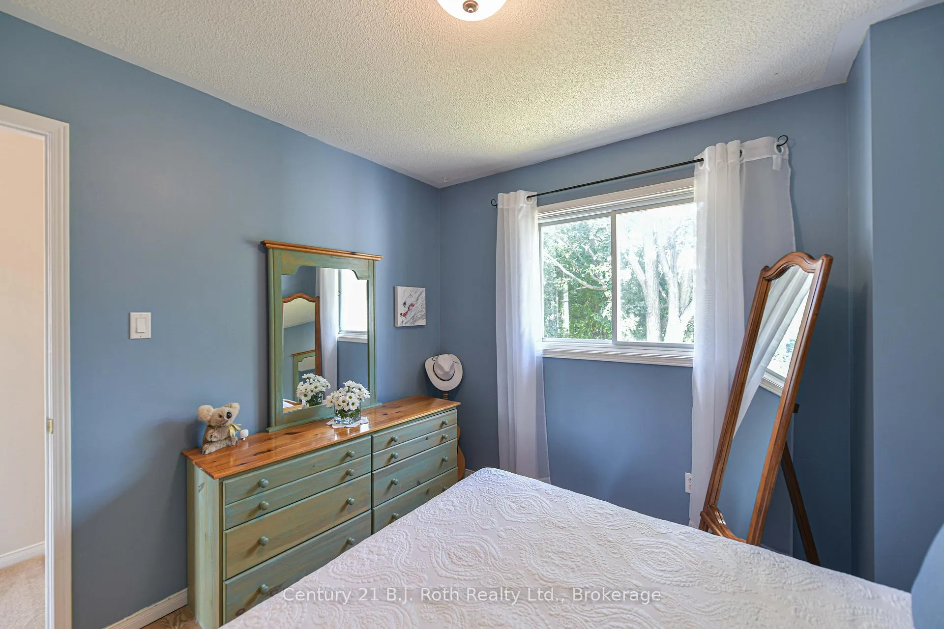 Photo 40 of 34 Brandon Crescent, Orillia — HOMEH