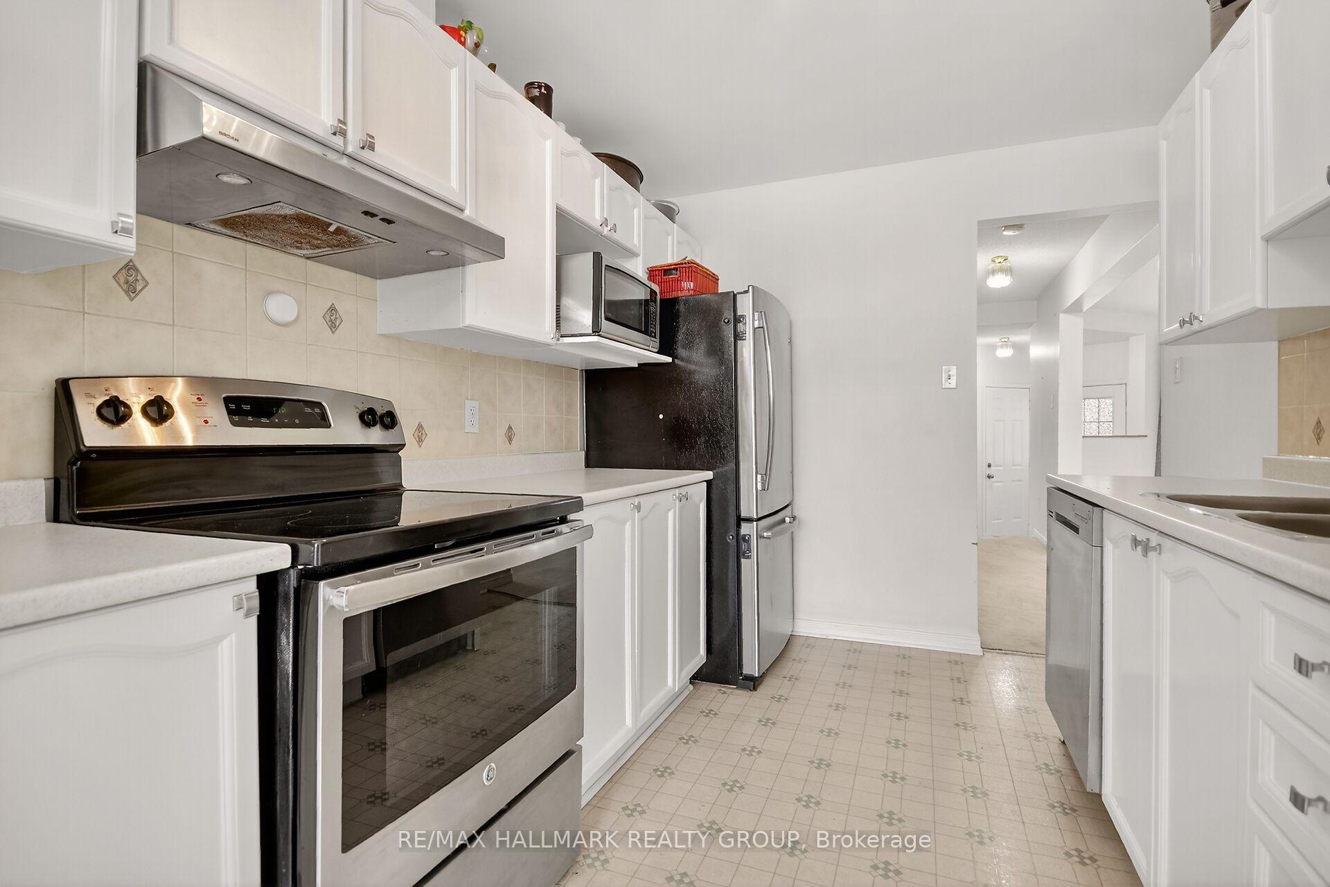 Photo 13 of 1505 Demeter Street, Ottawa, Fallingbrook/Gardenway South — HOMEH