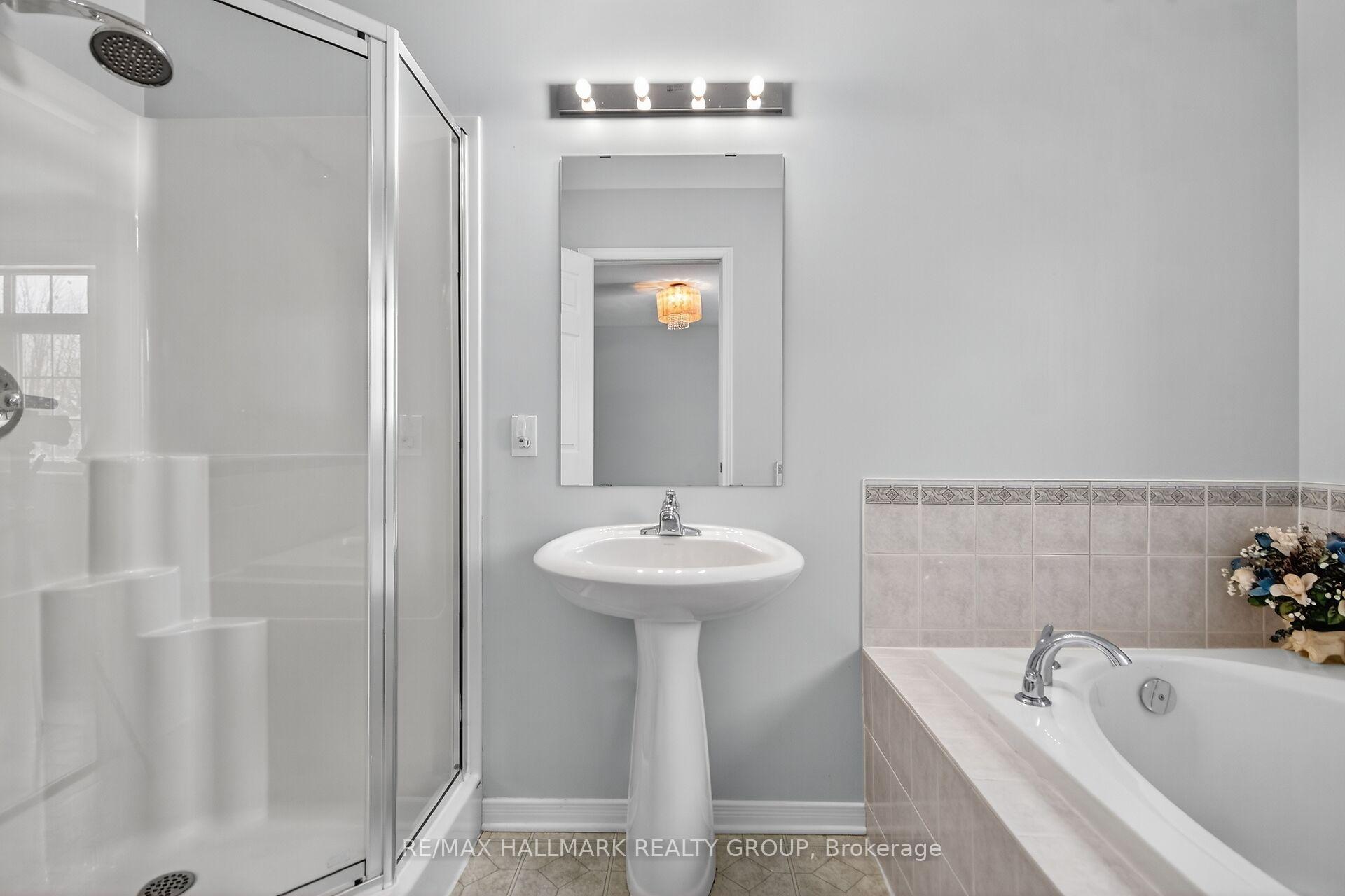 Photo 25 of 1505 Demeter Street, Ottawa, Fallingbrook/Gardenway South — HOMEH
