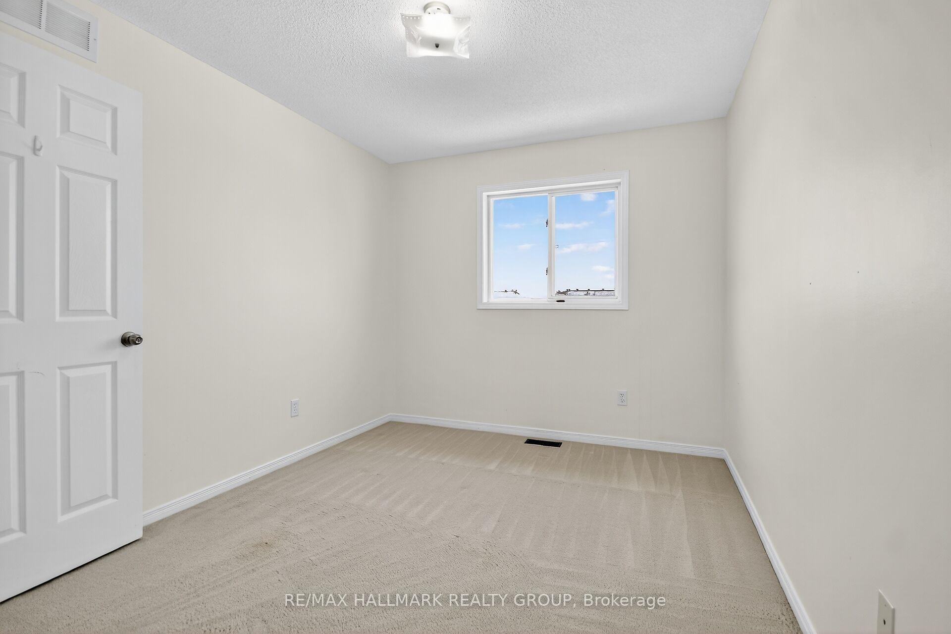 Photo 31 of 1505 Demeter Street, Ottawa, Fallingbrook/Gardenway South — HOMEH