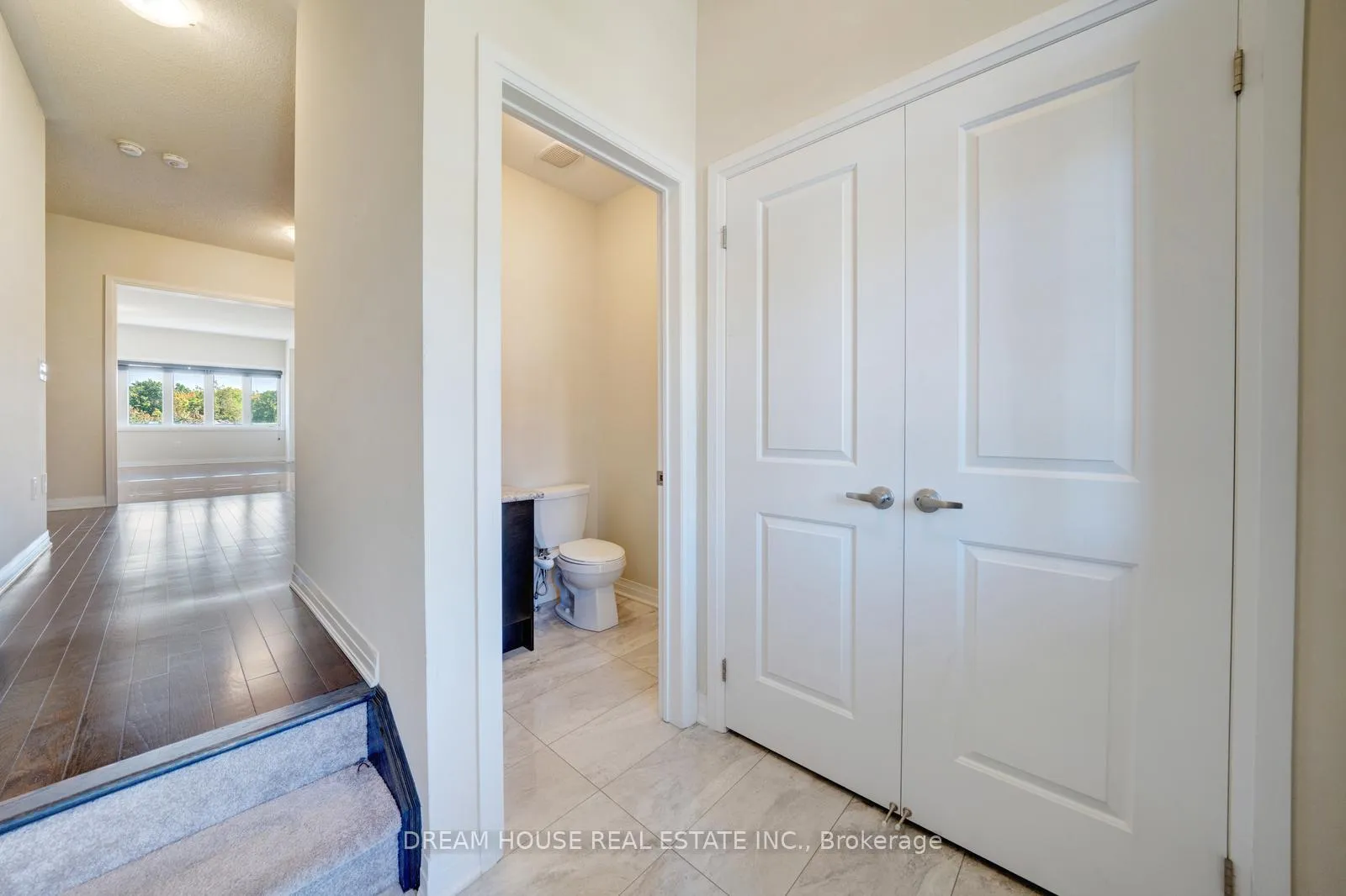 Photo 4 of 4191 Cherry Heights Boulevard, Lincoln, Beamsville — HOMEH