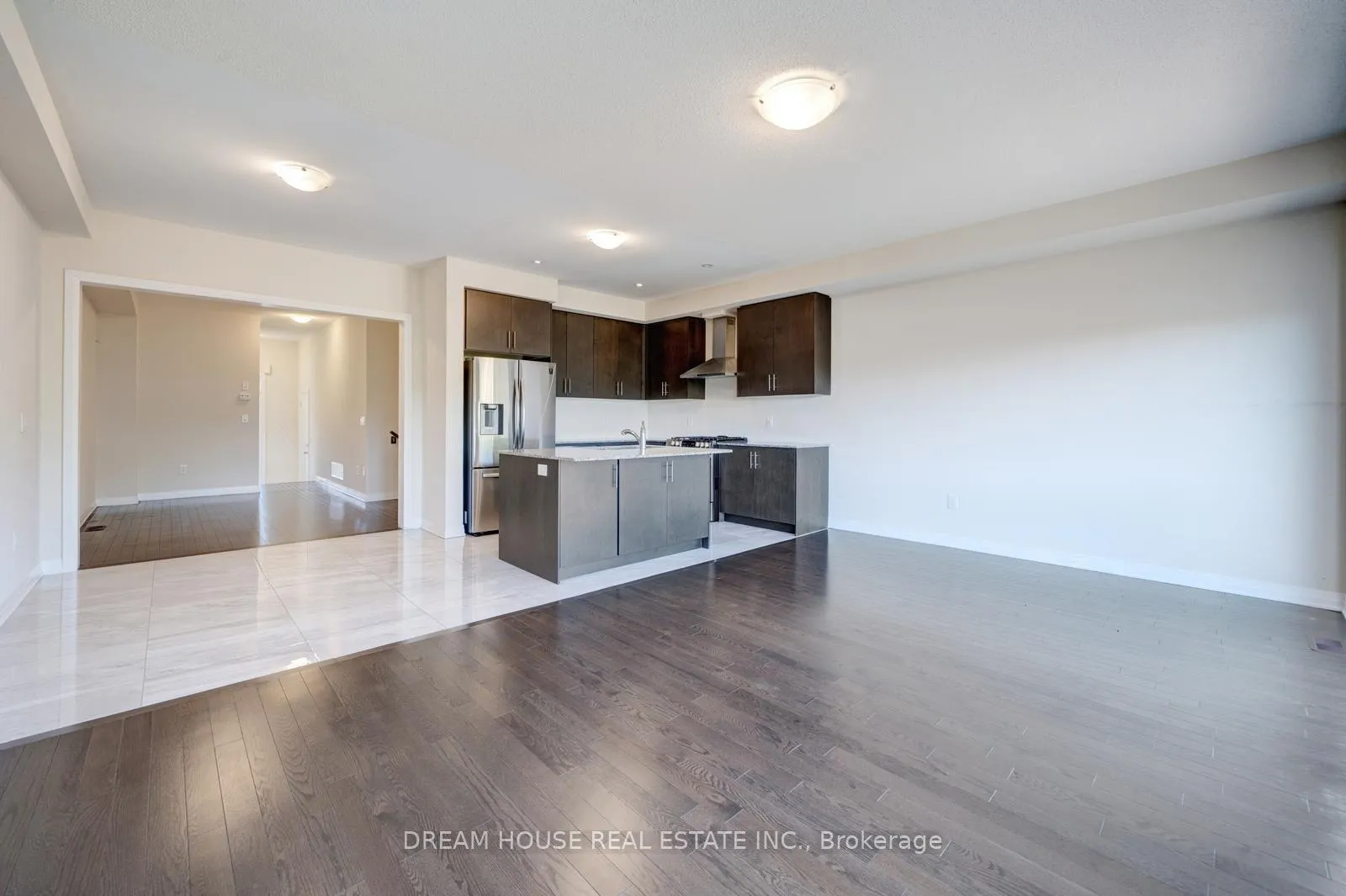 Photo 8 of 4191 Cherry Heights Boulevard, Lincoln, Beamsville — HOMEH