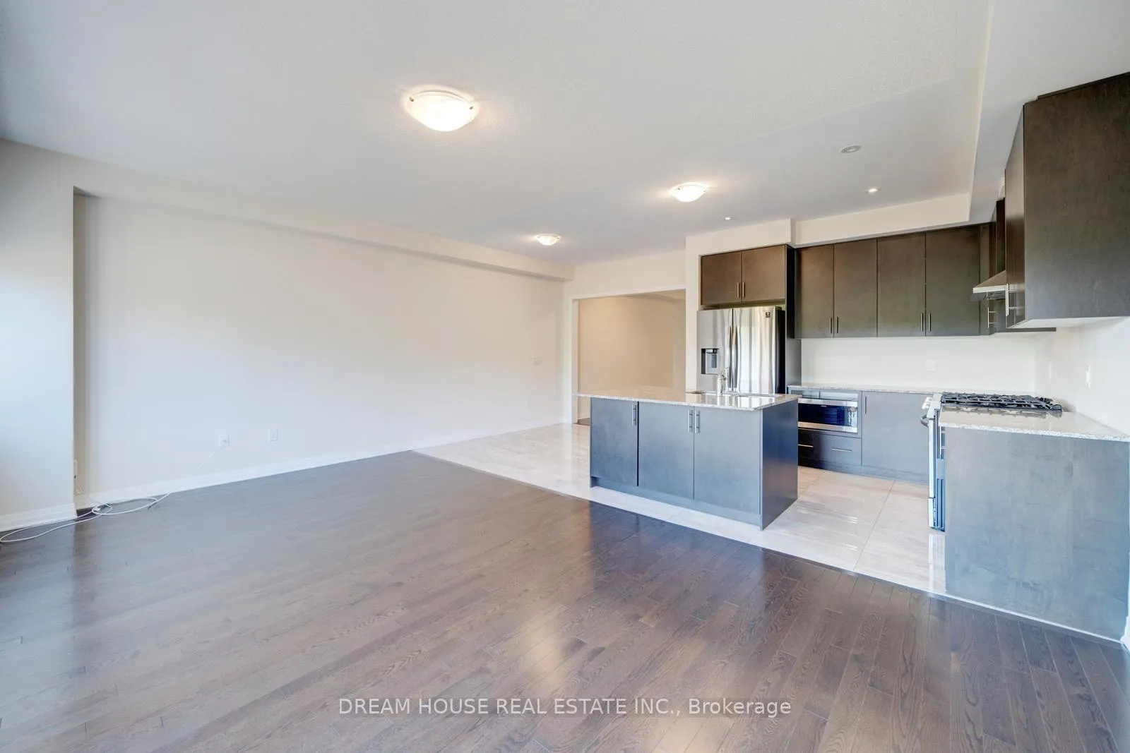 Photo 13 of 4191 Cherry Heights Boulevard, Lincoln, Beamsville — HOMEH