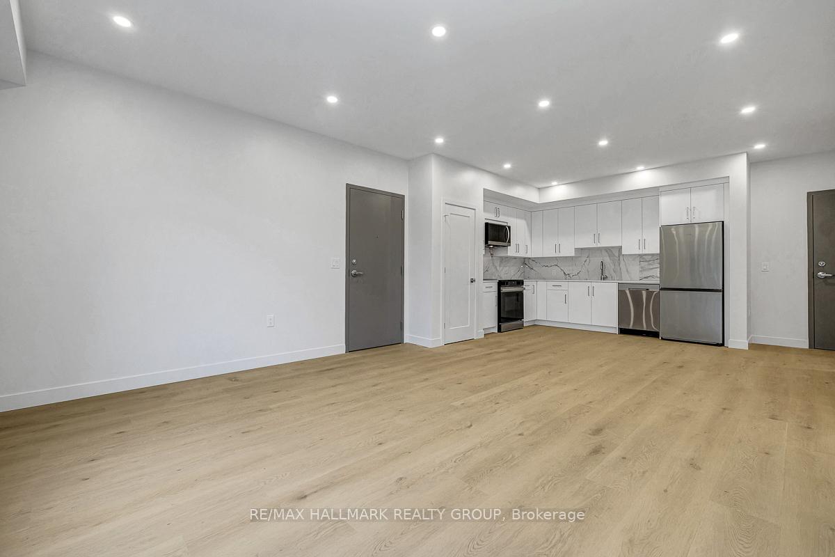 Photo 7 of Unit 3, 199 Columbus Avenue, Ottawa, Overbrook/Castle Heights — HOMEH