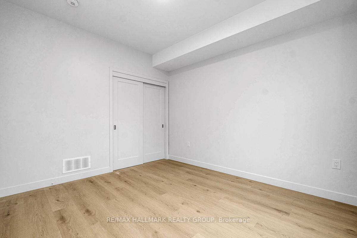 Photo 17 of Unit 3, 199 Columbus Avenue, Ottawa, Overbrook/Castle Heights — HOMEH