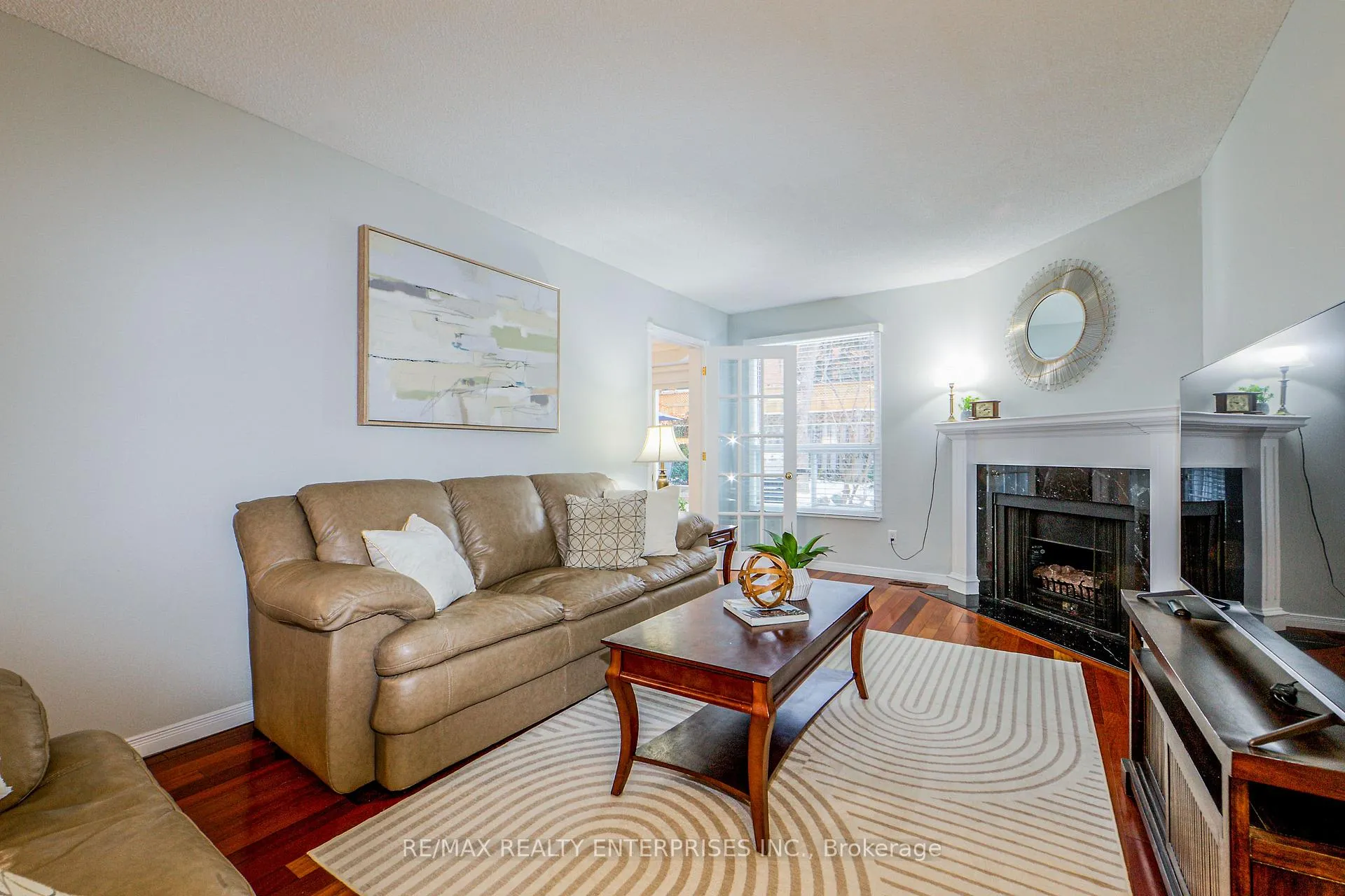 Photo 15 of 1387 Chedboro Crescent, Oakville, Clearview — HOMEH
