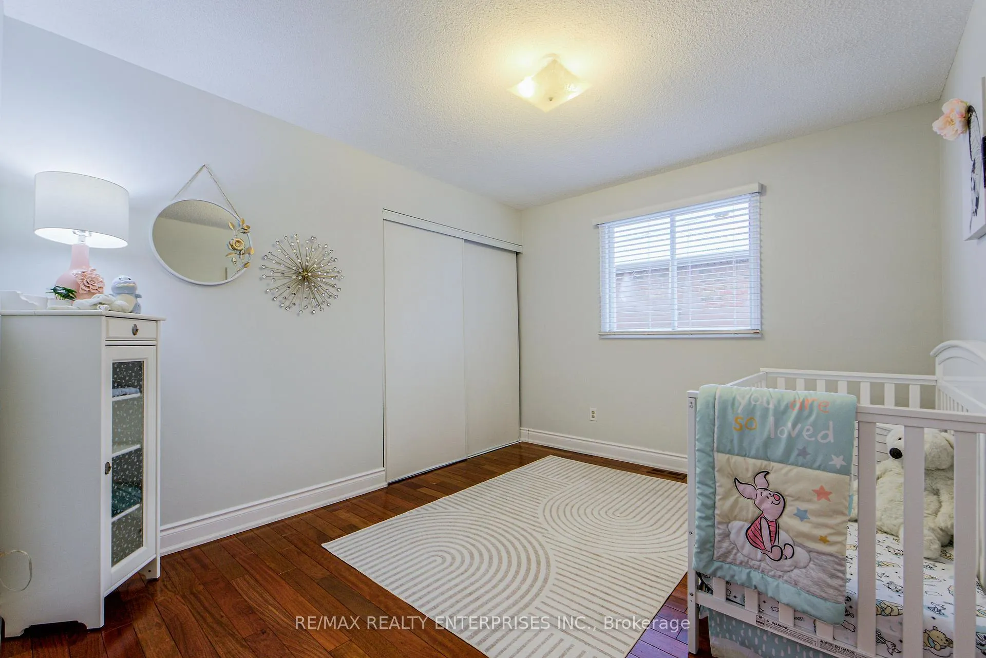 Photo 23 of 1387 Chedboro Crescent, Oakville, Clearview — HOMEH