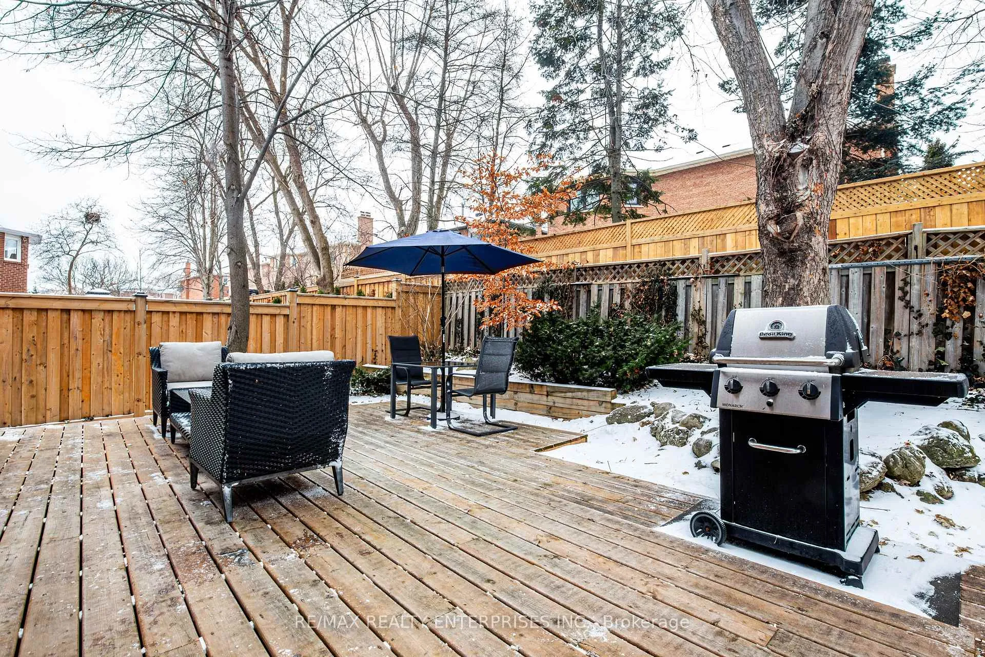 Photo 32 of 1387 Chedboro Crescent, Oakville, Clearview — HOMEH
