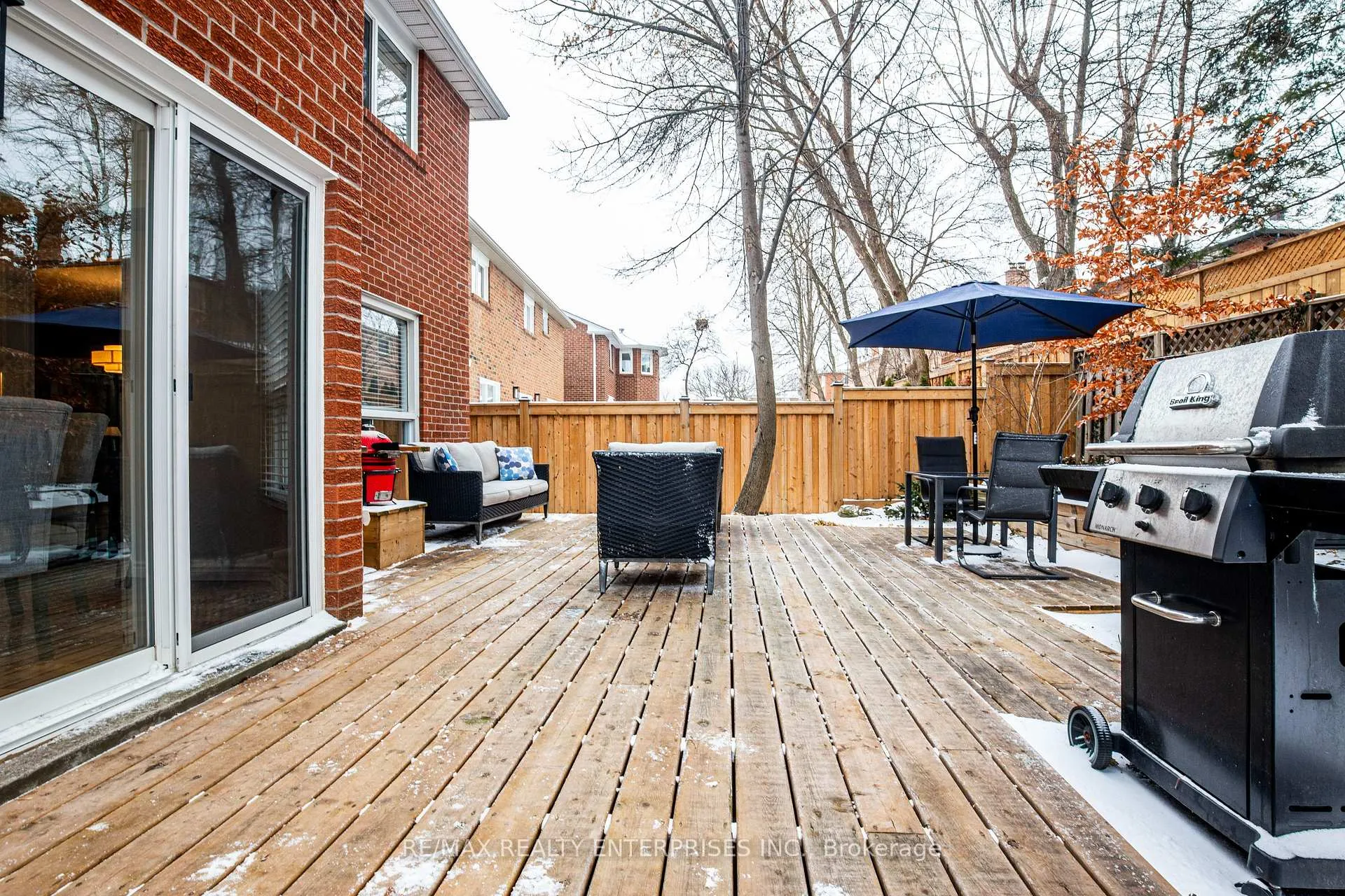 Photo 34 of 1387 Chedboro Crescent, Oakville, Clearview — HOMEH