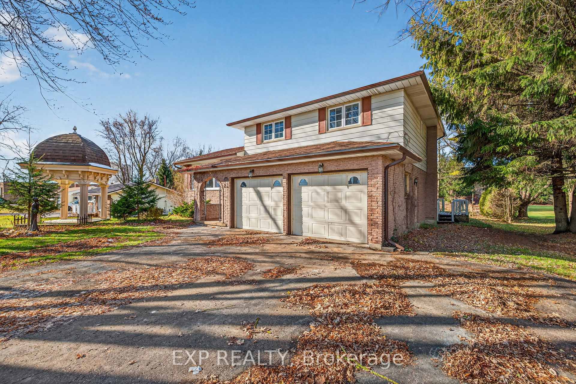 Photo 2 of 7422 Road 164, North Perth, Listowel — HOMEH