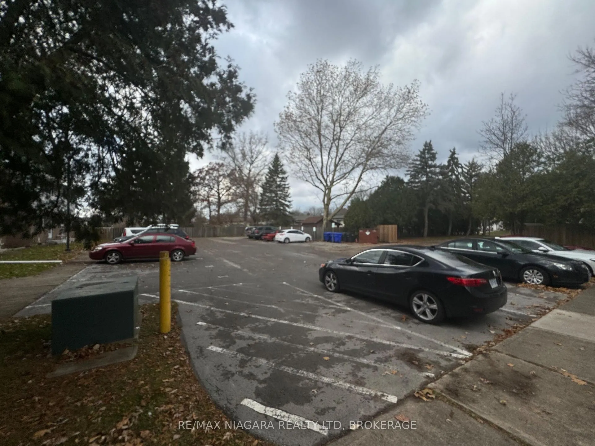 Photo 16 of Unit 8, 5852 Frontenac Street, Niagara Falls, Arad/Fallsview — HOMEH