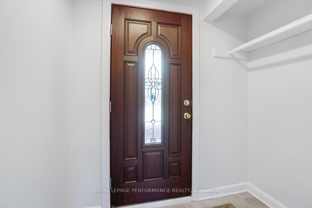 Photo 4 of 2265 Iris Street, Ottawa, Kenson Park — HOMEH