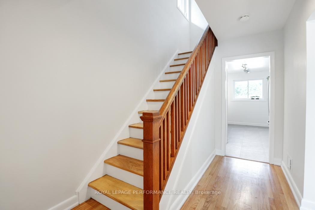 Photo 6 of 2265 Iris Street, Ottawa, Kenson Park — HOMEH