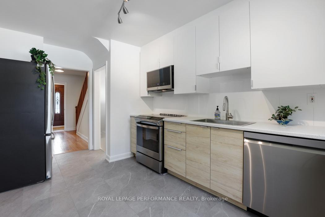 Photo 15 of 2265 Iris Street, Ottawa, Kenson Park — HOMEH