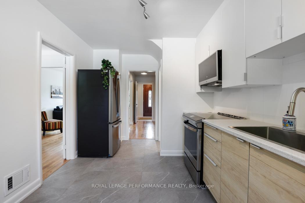 Photo 16 of 2265 Iris Street, Ottawa, Kenson Park — HOMEH