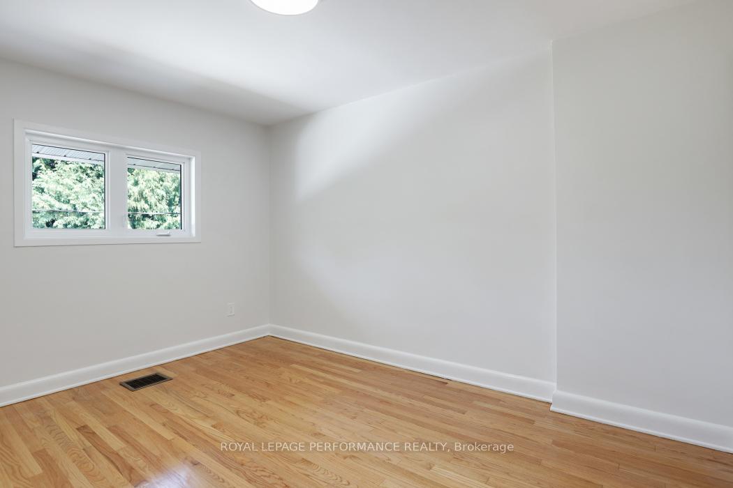 Photo 20 of 2265 Iris Street, Ottawa, Kenson Park — HOMEH