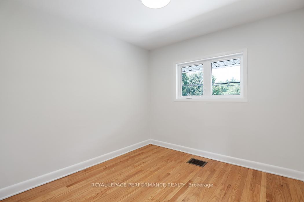 Photo 22 of 2265 Iris Street, Ottawa, Kenson Park — HOMEH