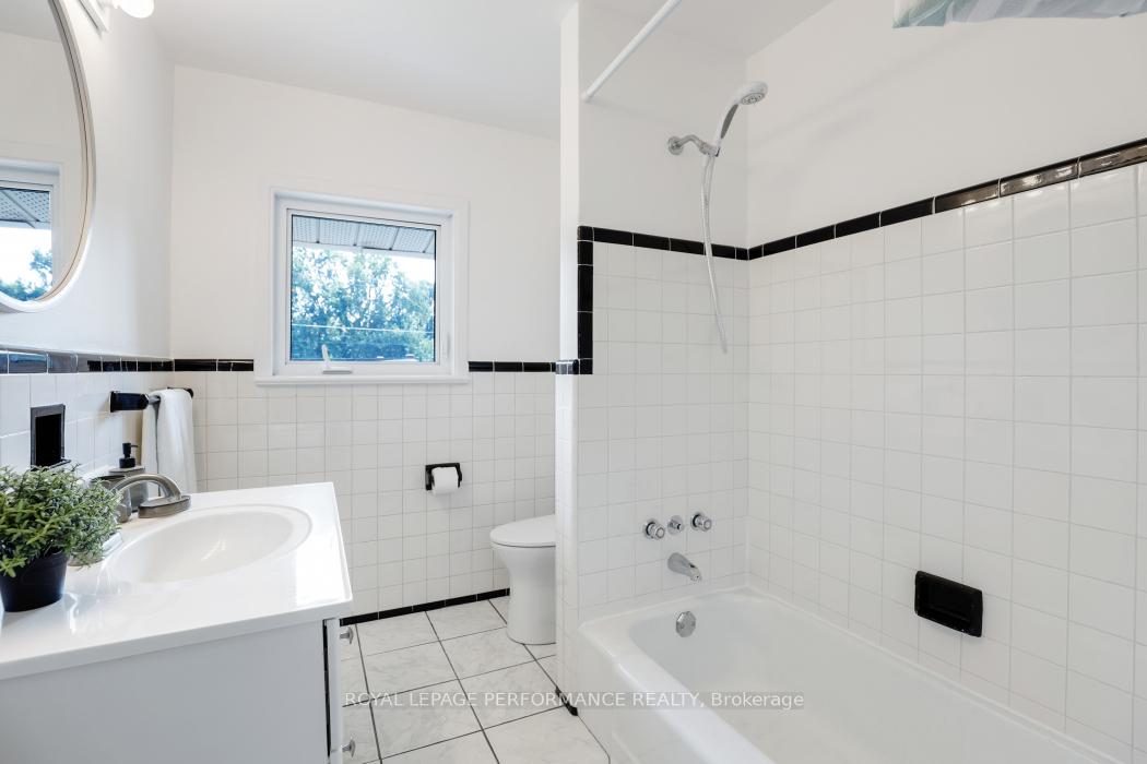 Photo 24 of 2265 Iris Street, Ottawa, Kenson Park — HOMEH