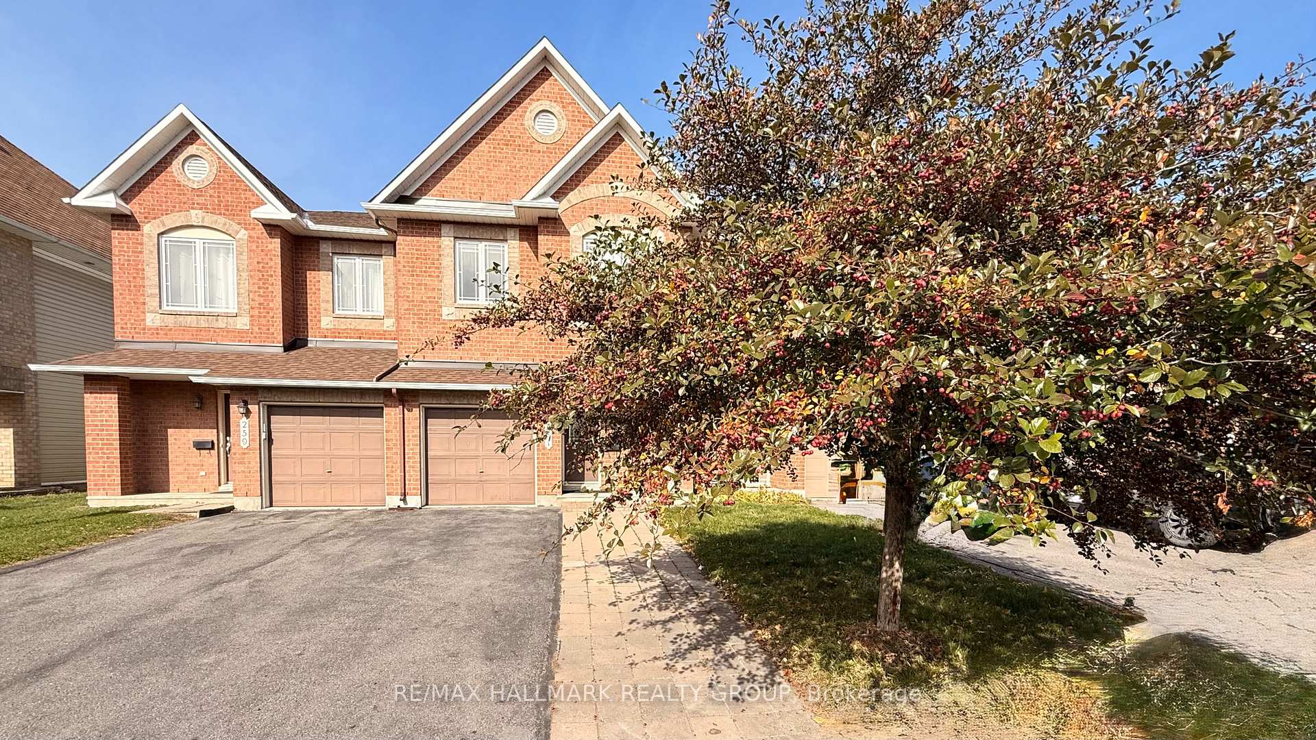 Photo 2 of 261 Monaco Place, Ottawa, Avalon East — HOMEH