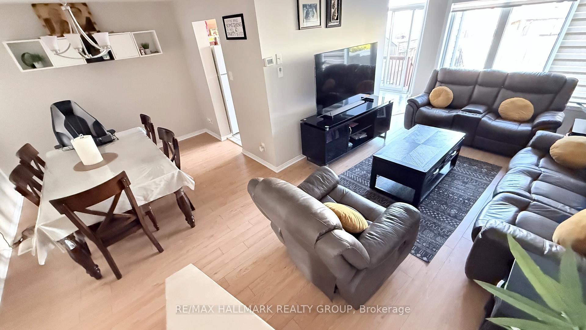 Photo 7 of 261 Monaco Place, Ottawa, Avalon East — HOMEH