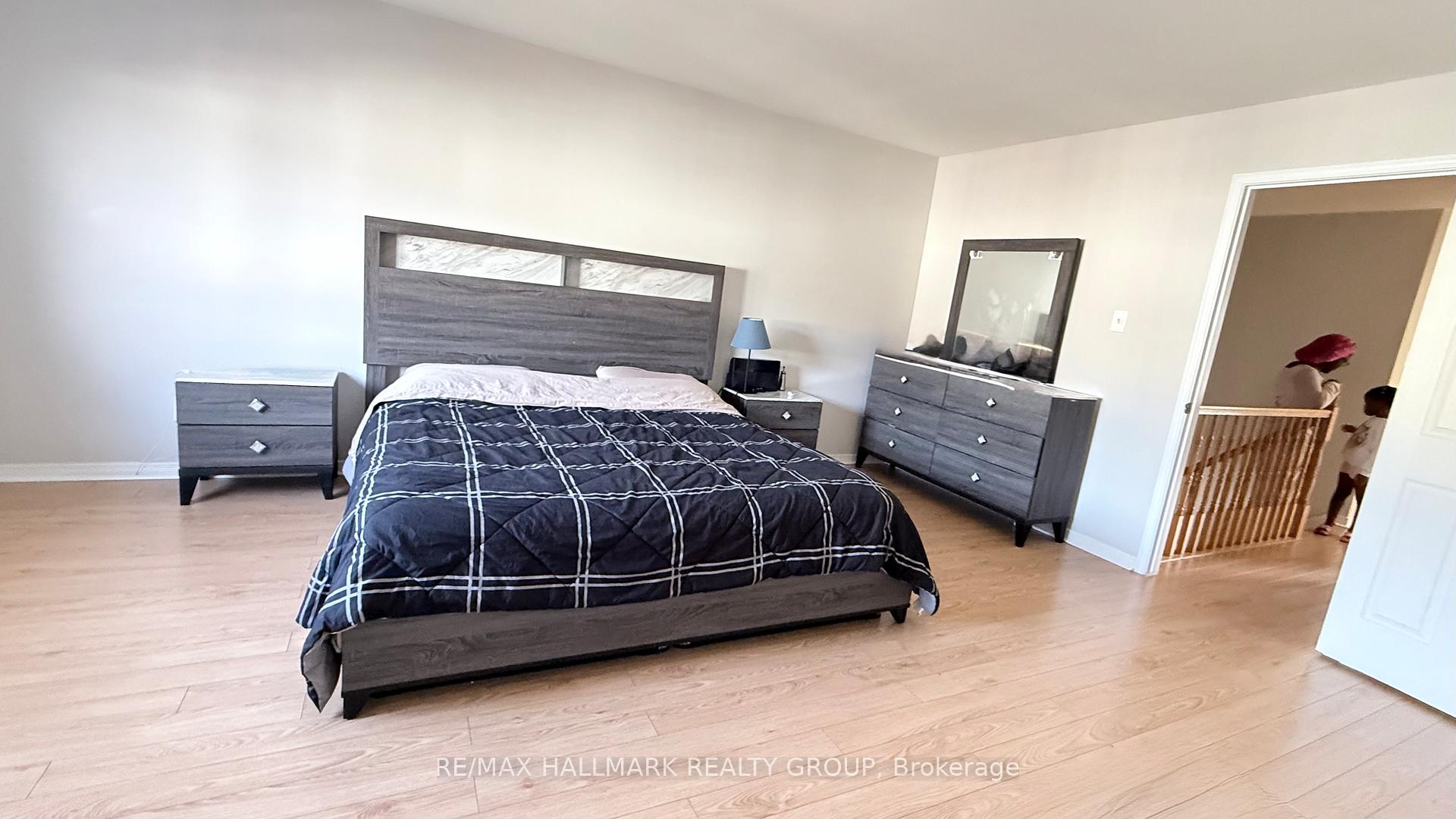 Photo 17 of 261 Monaco Place, Ottawa, Avalon East — HOMEH